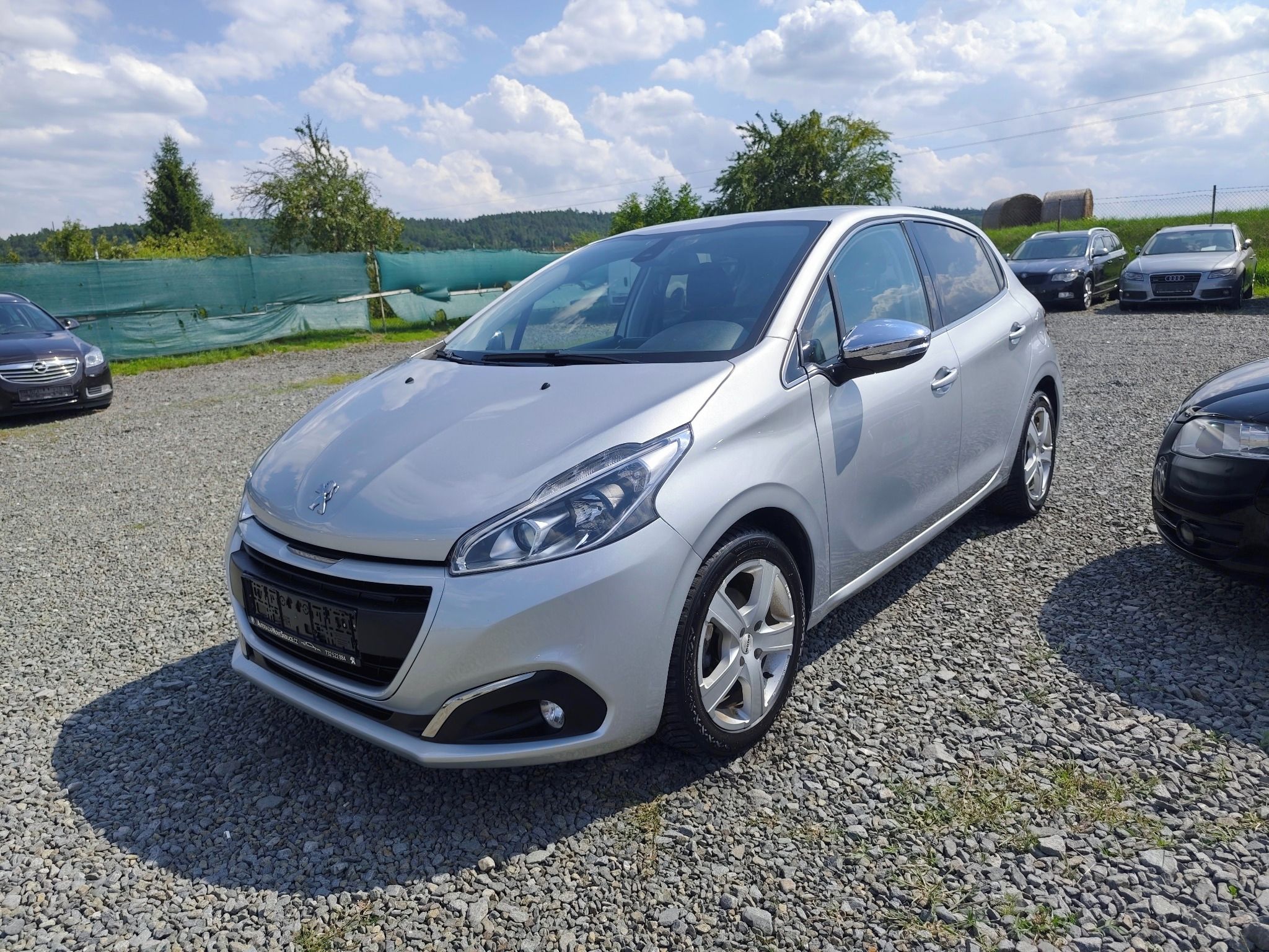 Peugeot 208, 1.2 Automat, Klima, Tempomat - fotka 2
