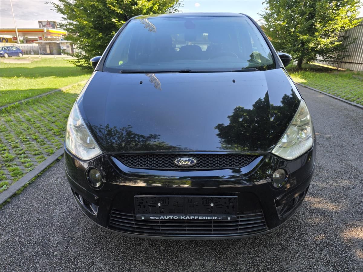 Ford S-MAX, 2,0 2.0TDCI 96KW TITANIUM  2.0 - fotka 2