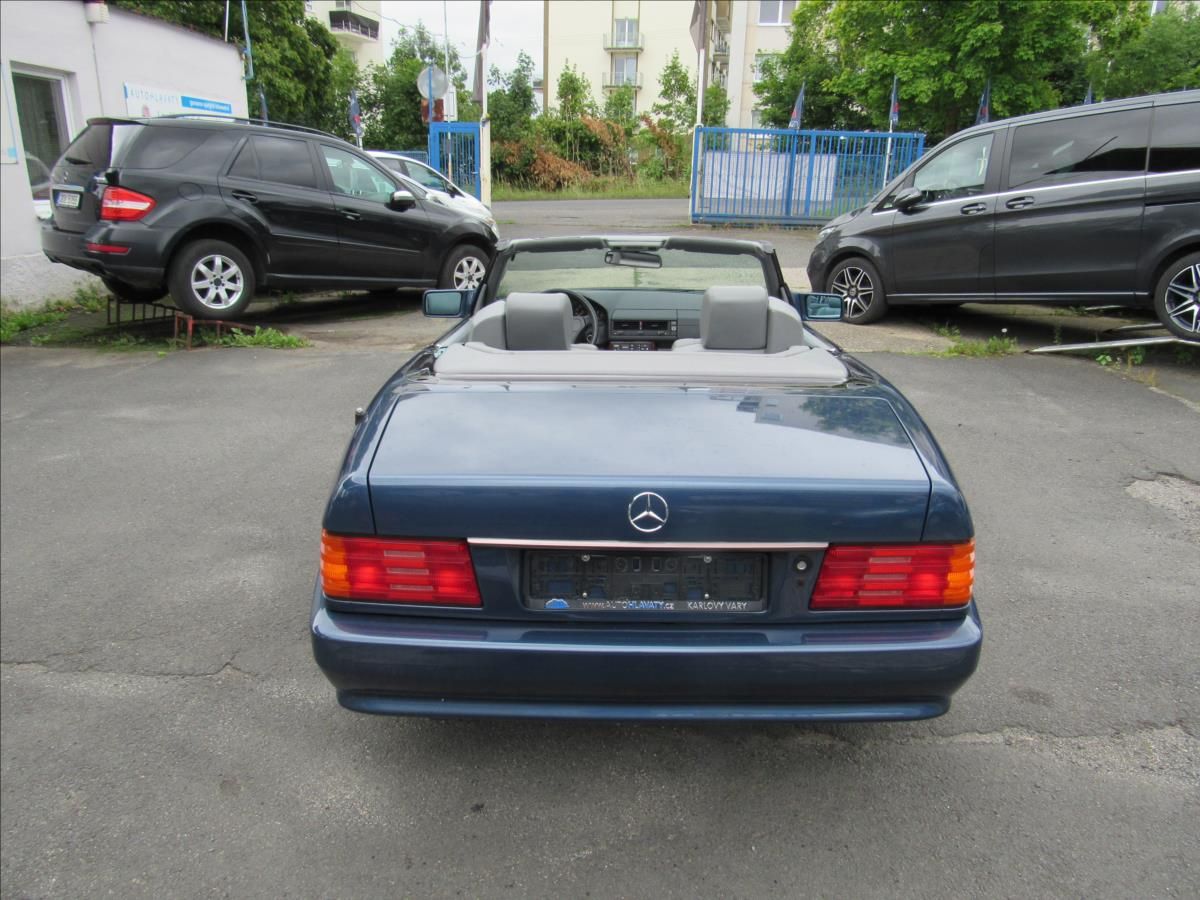 Mercedes-Benz SL, 3,2 Hardtop-Cabrio - fotka 5