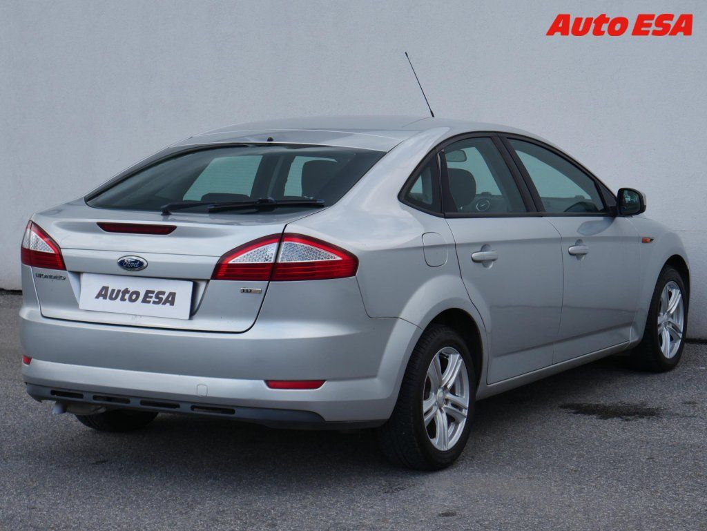 Ford Mondeo, 1.8 TDCi,AC,temp - fotka 6