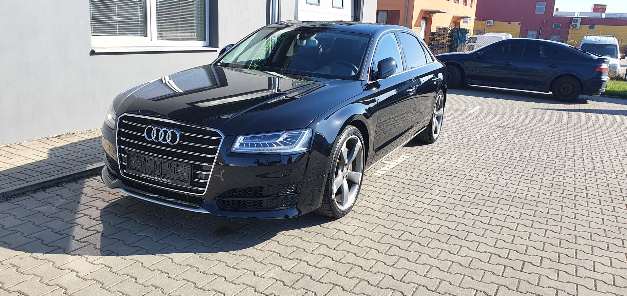 Audi A8, 3.0TDI 193kw Long Panorama - fotka 4