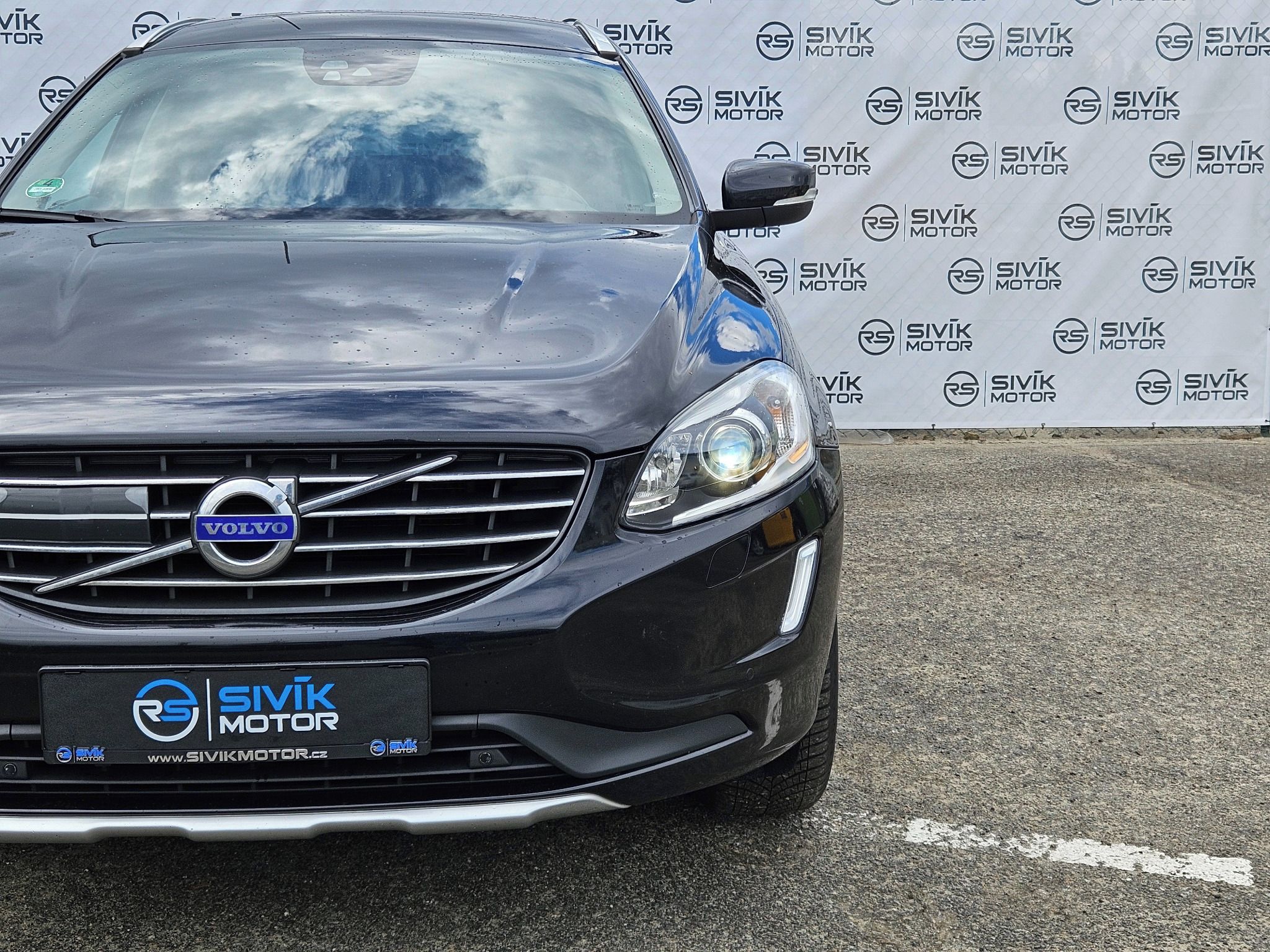 Volvo XC60, D5 158 kW AWD Summum XENON - fotka 6