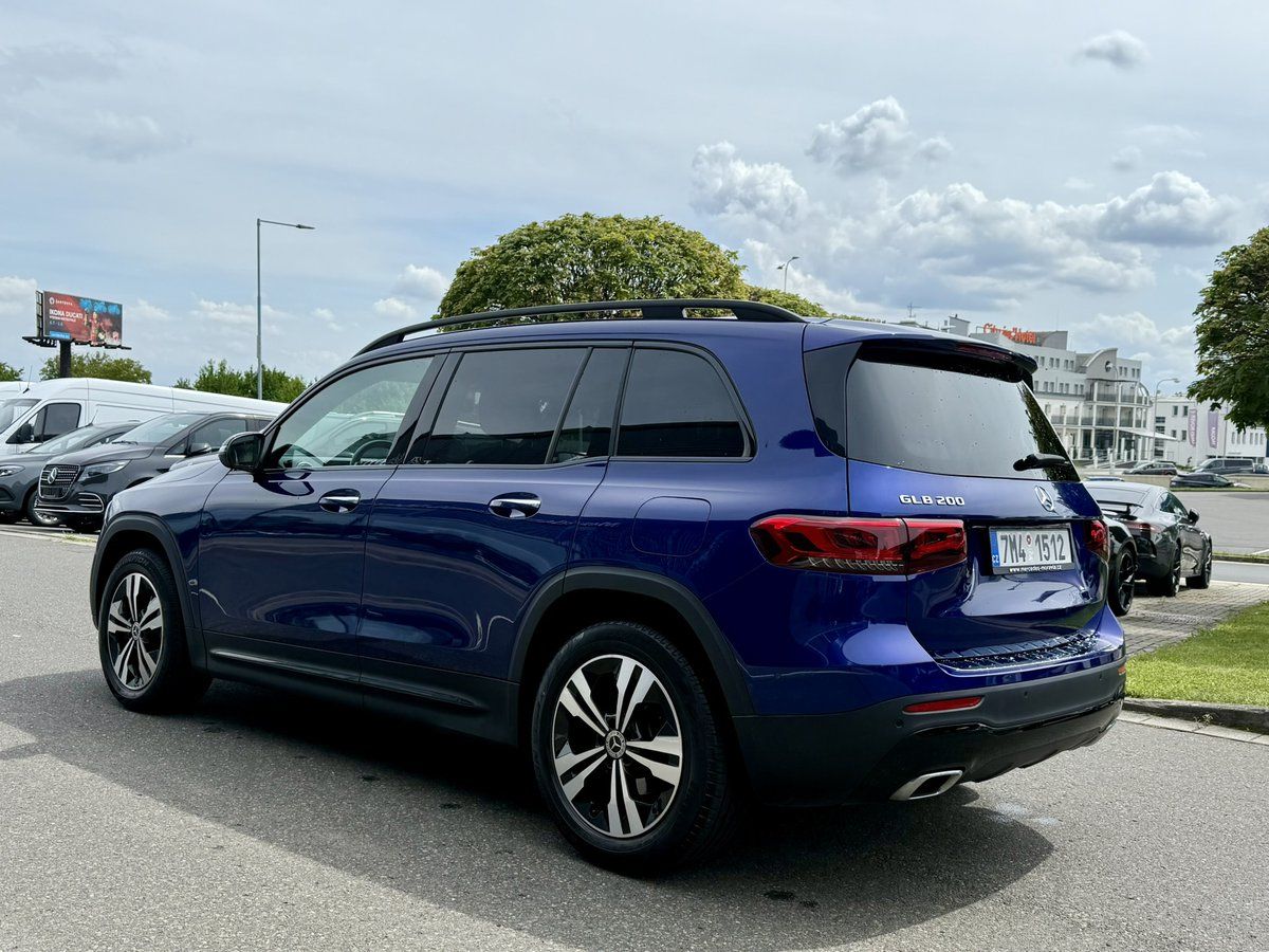 Mercedes-Benz GLB, 200 - fotka 6