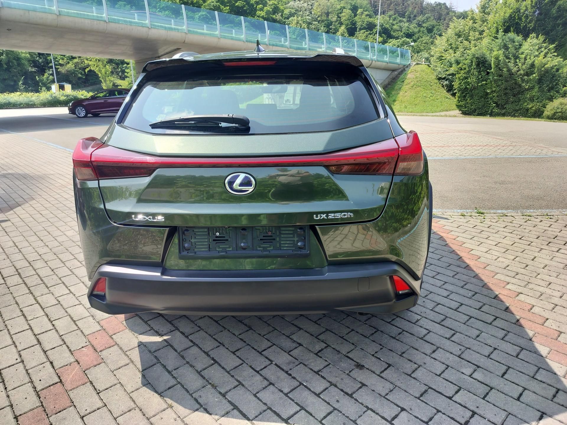 Lexus UX 250h, BUSINESS edition,alcantara - fotka 6