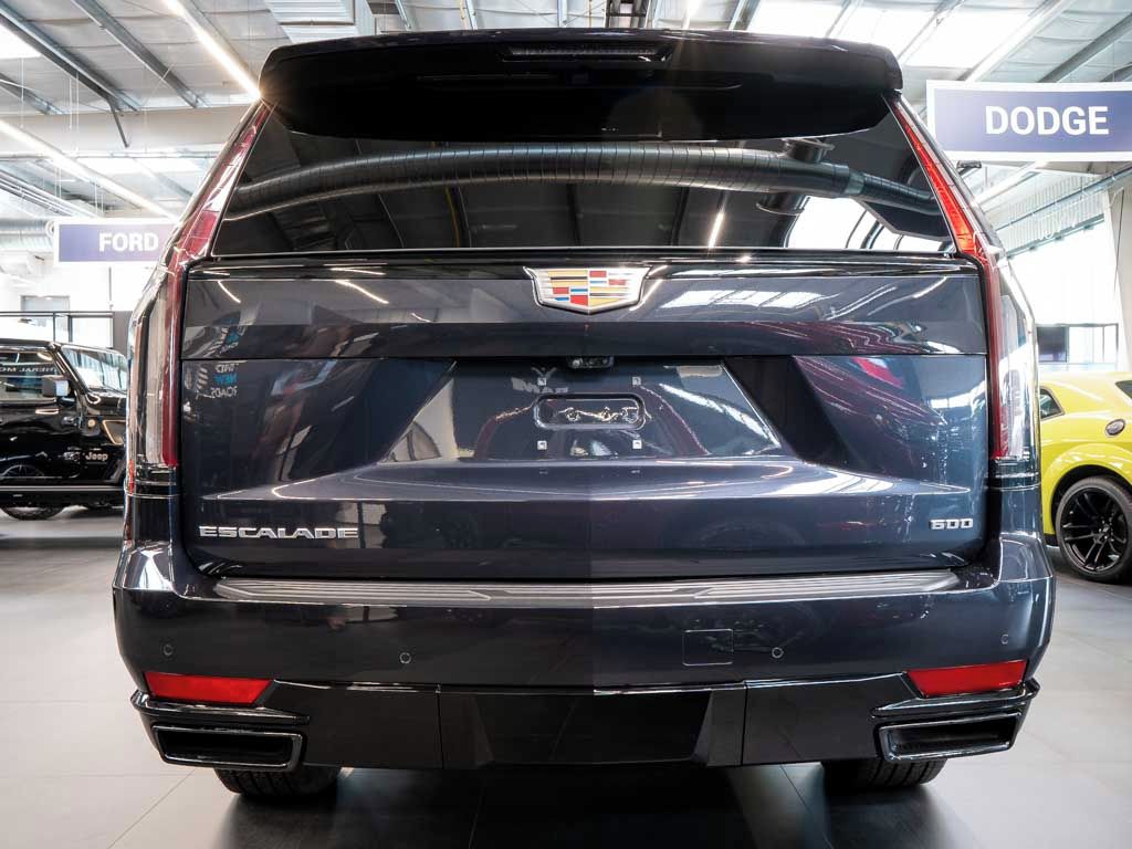Cadillac Escalade, 6.2 ESV Sport Platinum NVision - fotka 3