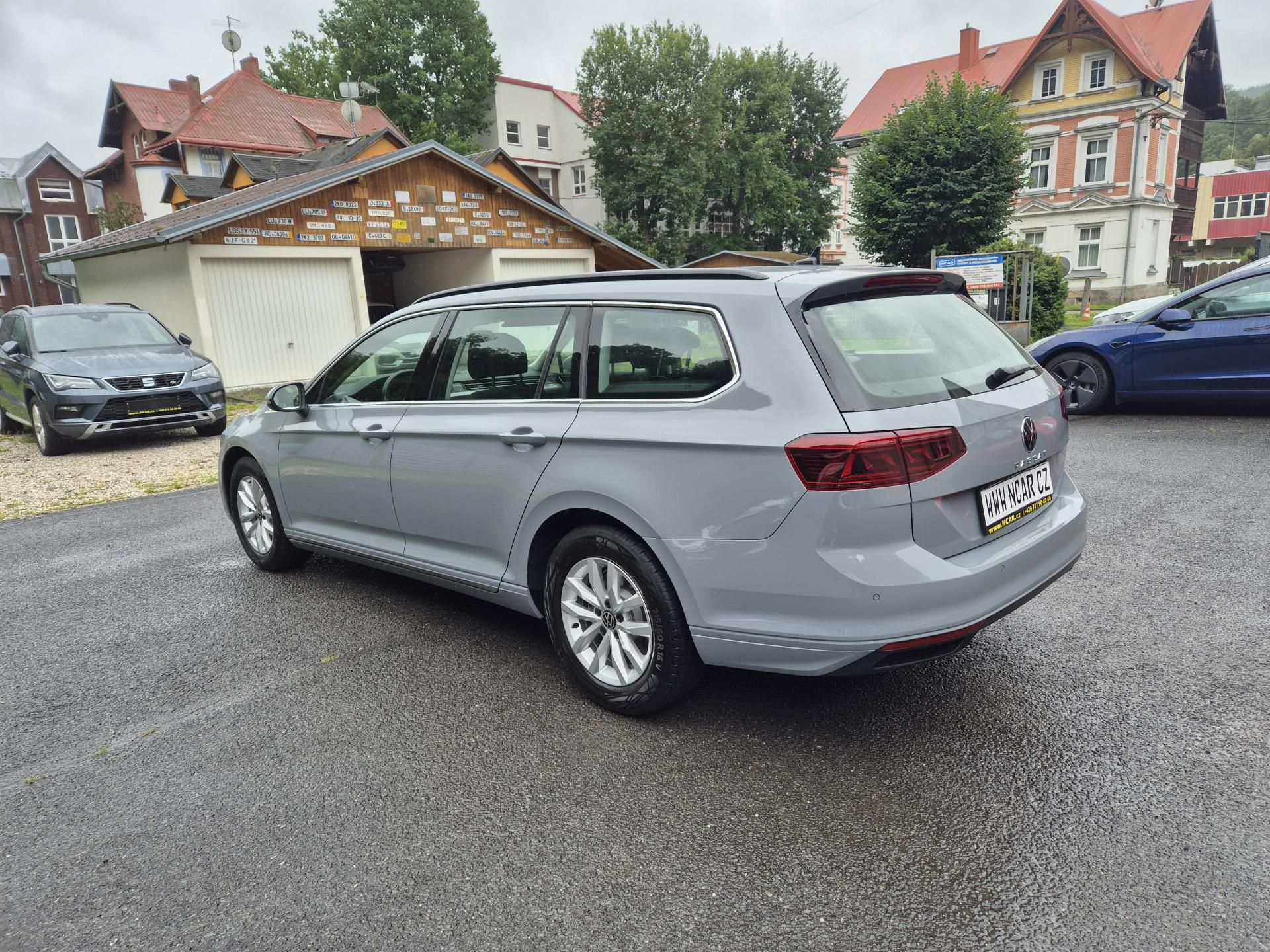 Volkswagen Passat Variant, 2,0TDi,110kw,DSG,16ALU - fotka 4