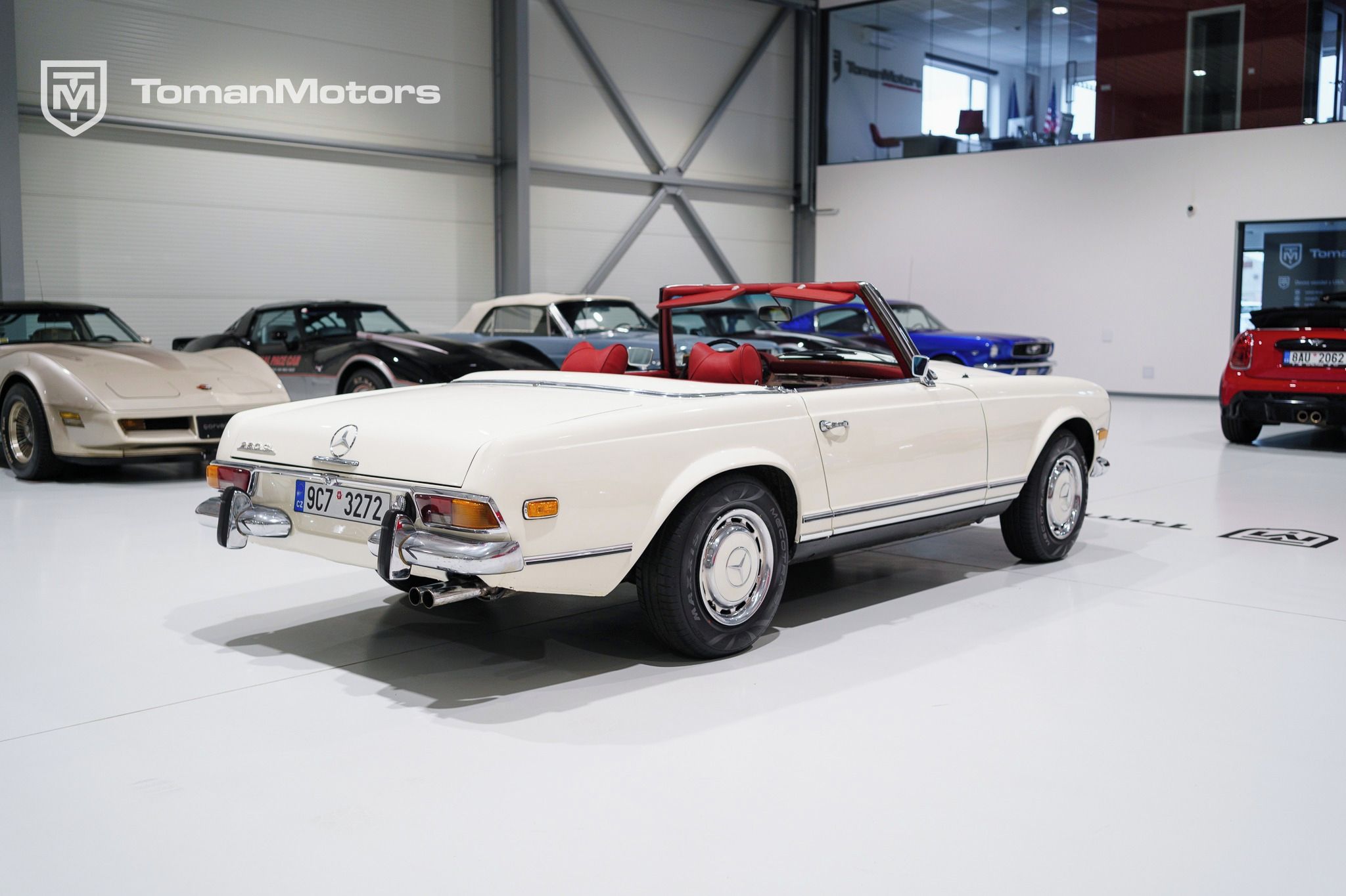 Mercedes-Benz SL, 280, kabrio, 1971 - fotka 4