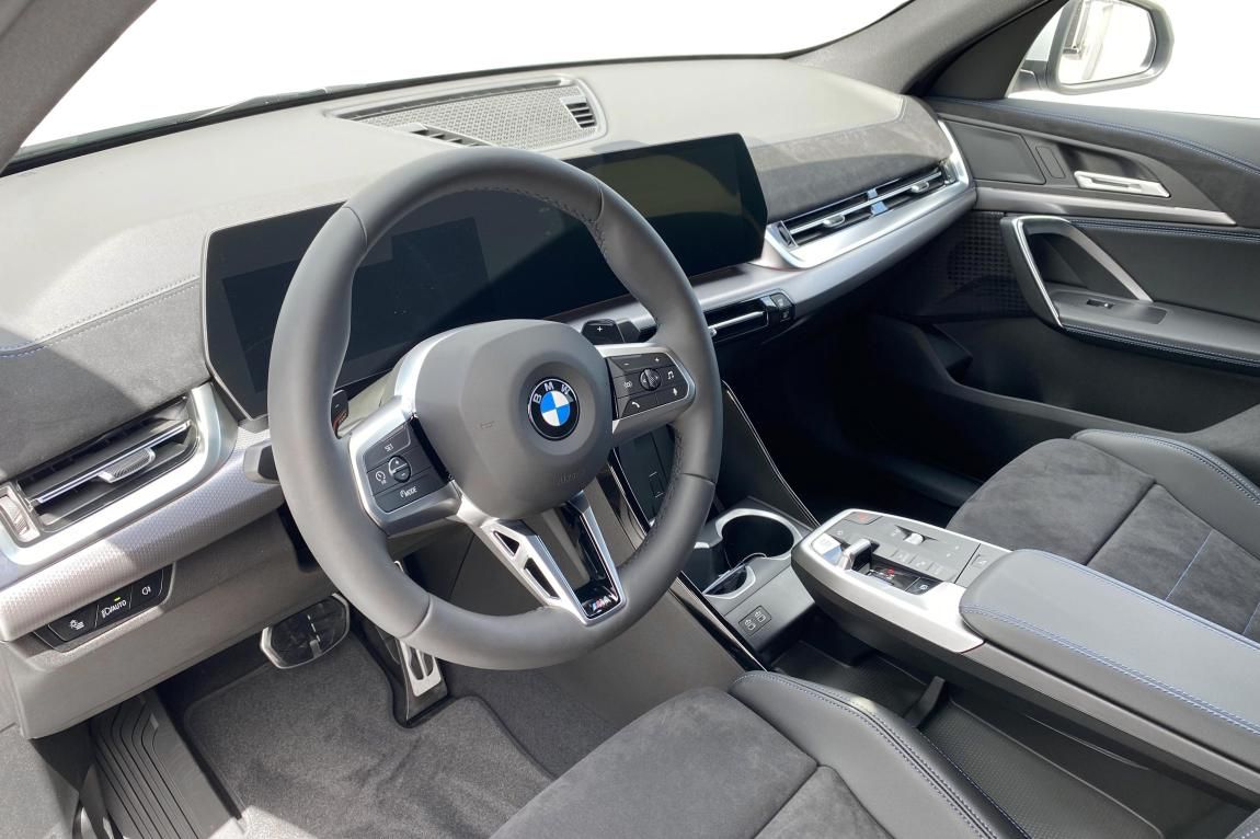 BMW X2, sDrive18d - fotka 5