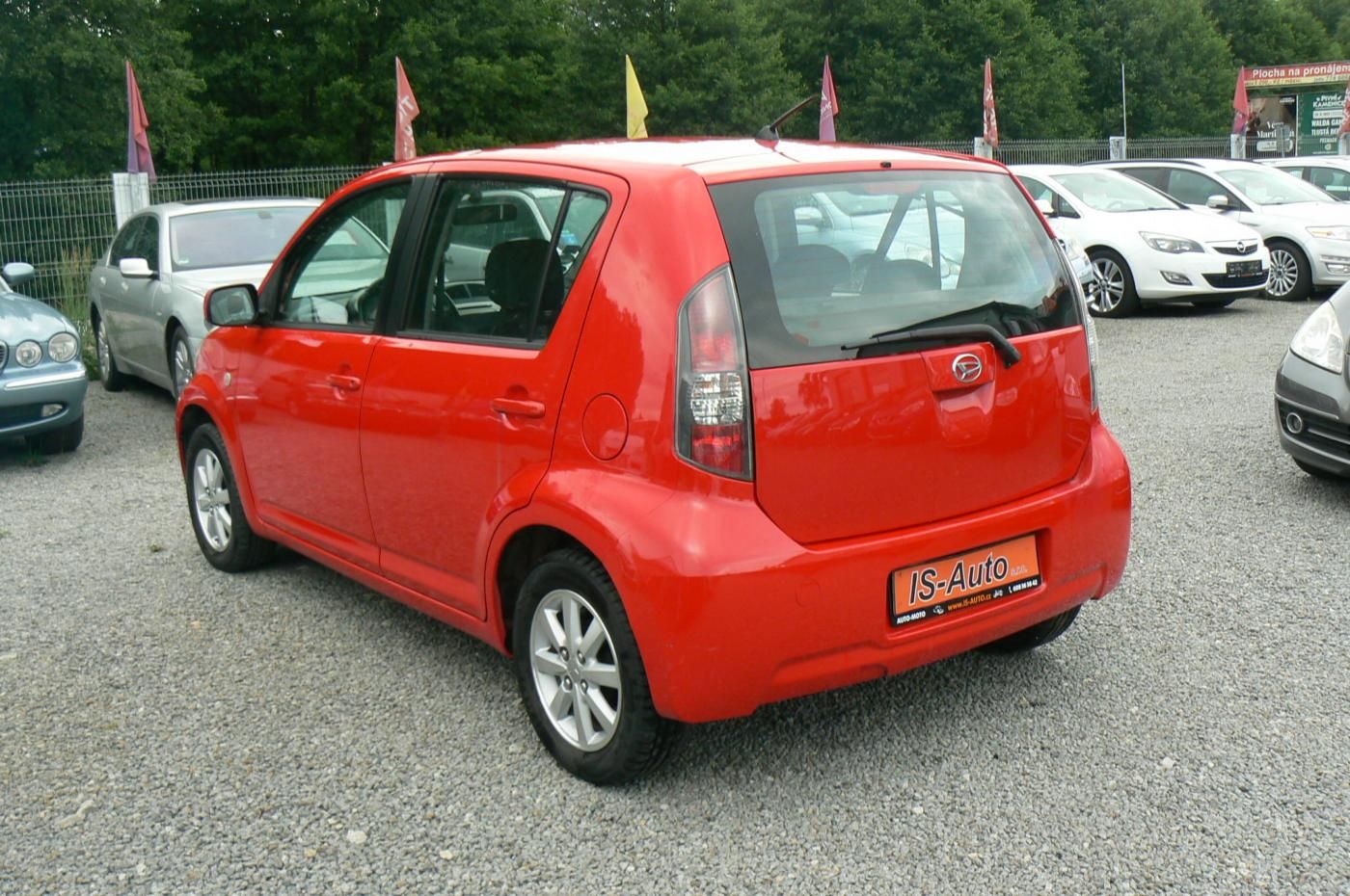 Daihatsu Sirion, 1,3 4x4 - fotka 4