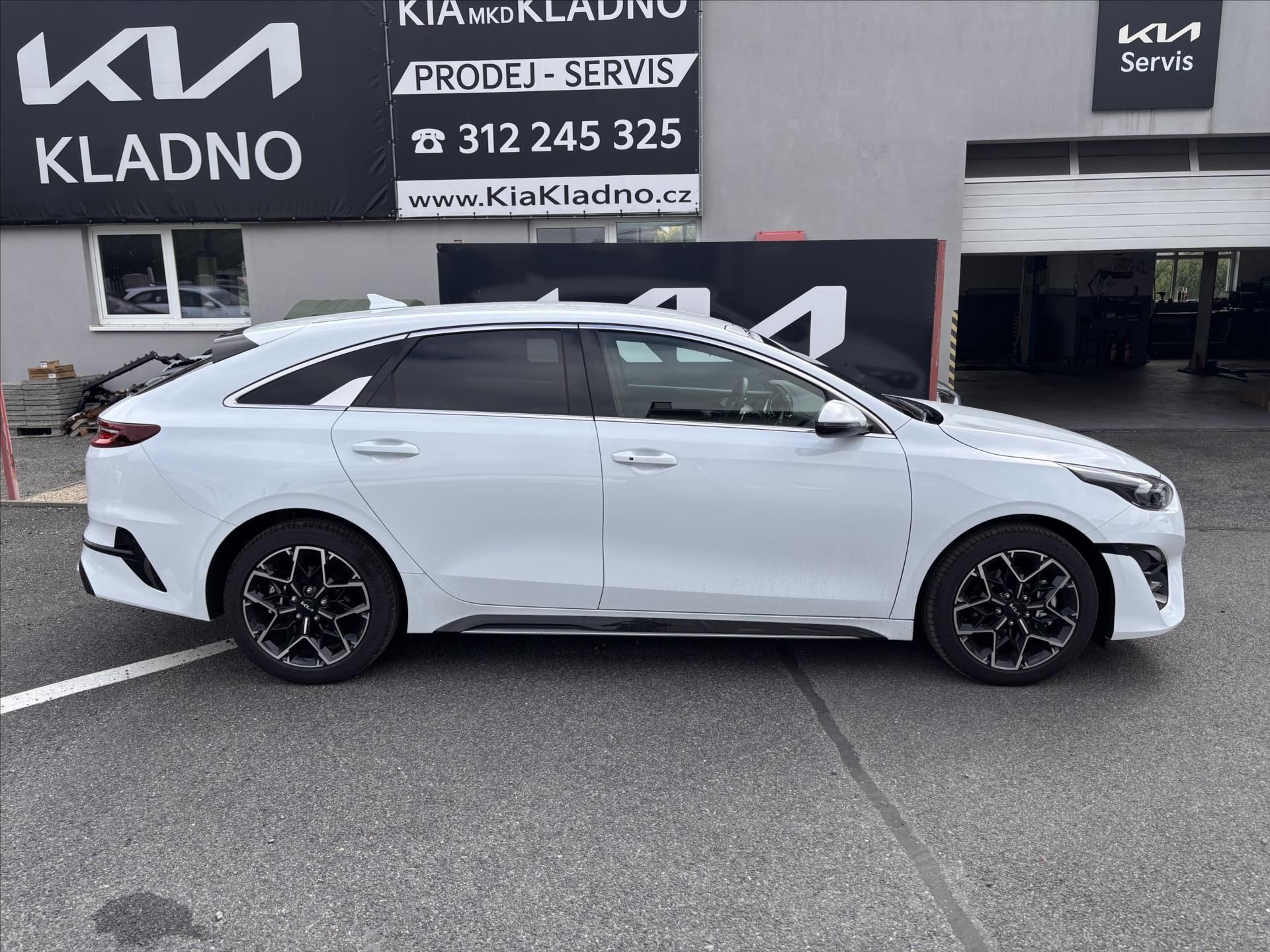 Kia ProCeed, 1,5 T-GDI GPF 7DCT GT-LINE PLU - fotka 5
