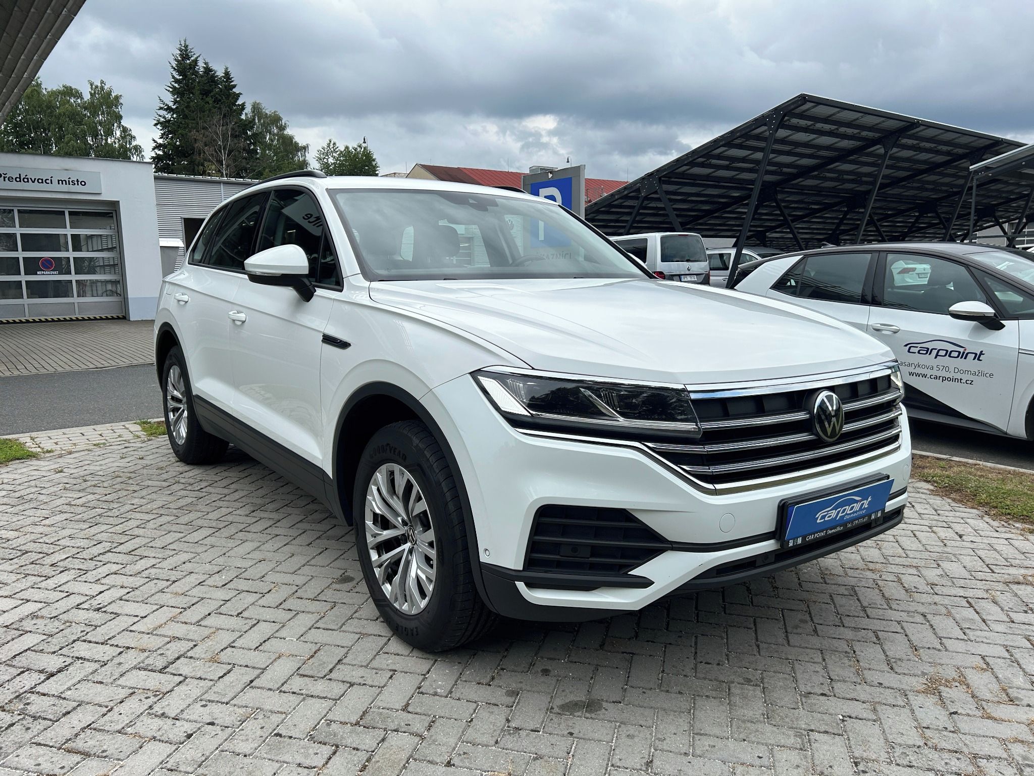 Volkswagen Touareg, V6 3,0 TDI 4MOT 8TT - fotka 3