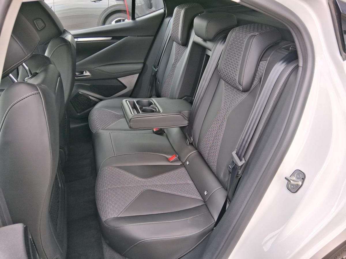 DS 4, TROCADERO 1.5 BHDI 96 KW - fotka 5