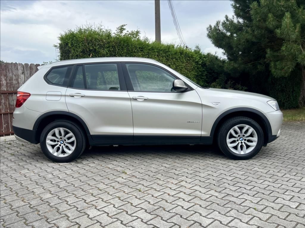 BMW X3, 2,0 D  xDrive / KLIMA - fotka 6