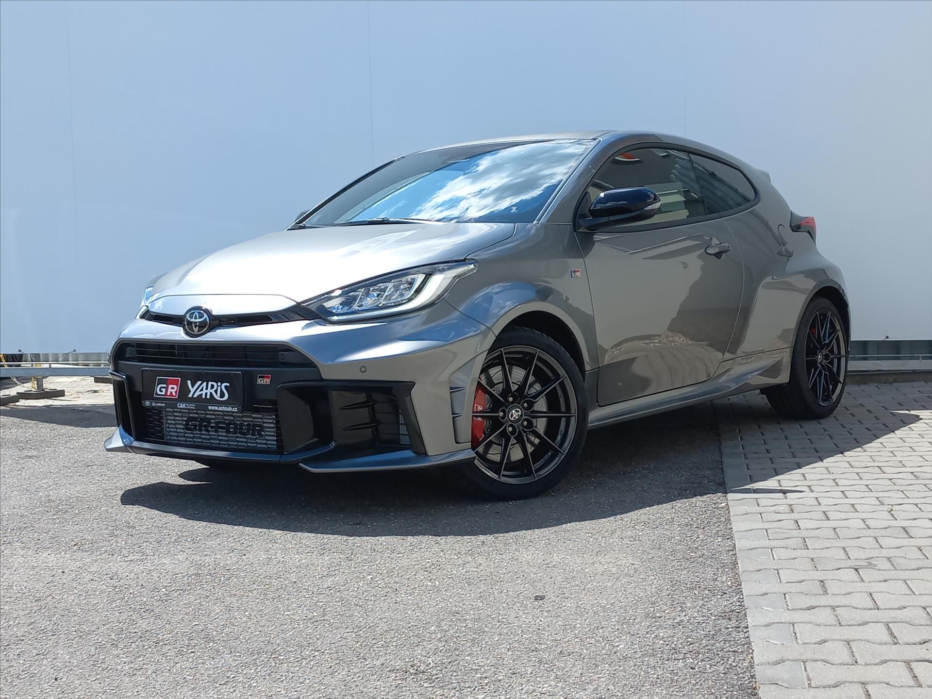 Toyota GR Yaris, 1,6 Turbo A/T 280k  Dynamic +