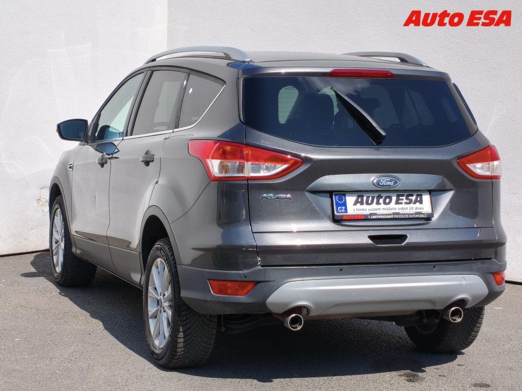 Ford Kuga, 2.0 TDCi,Titanium - fotka 6