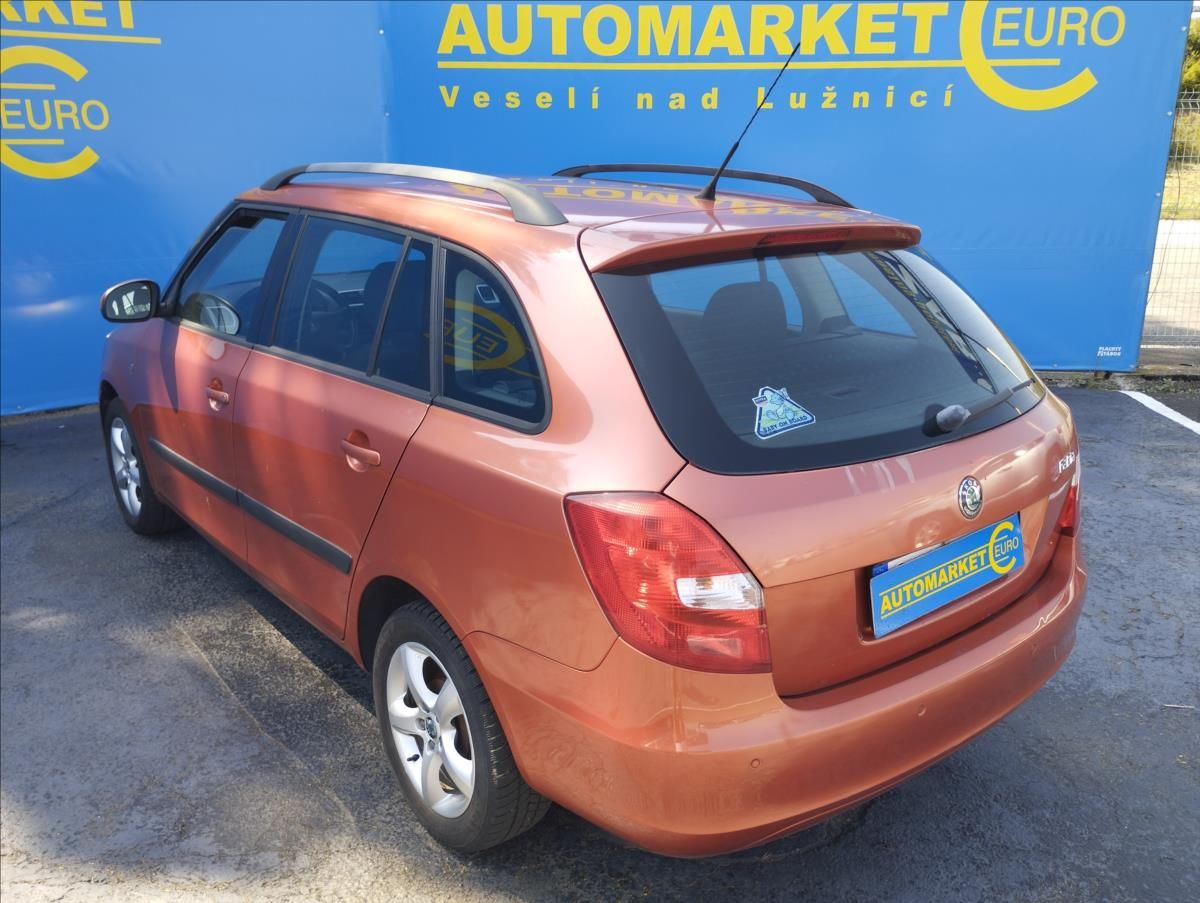 Škoda Fabia, 1,2 12V 51KW ČR GARANCE KM - fotka 5