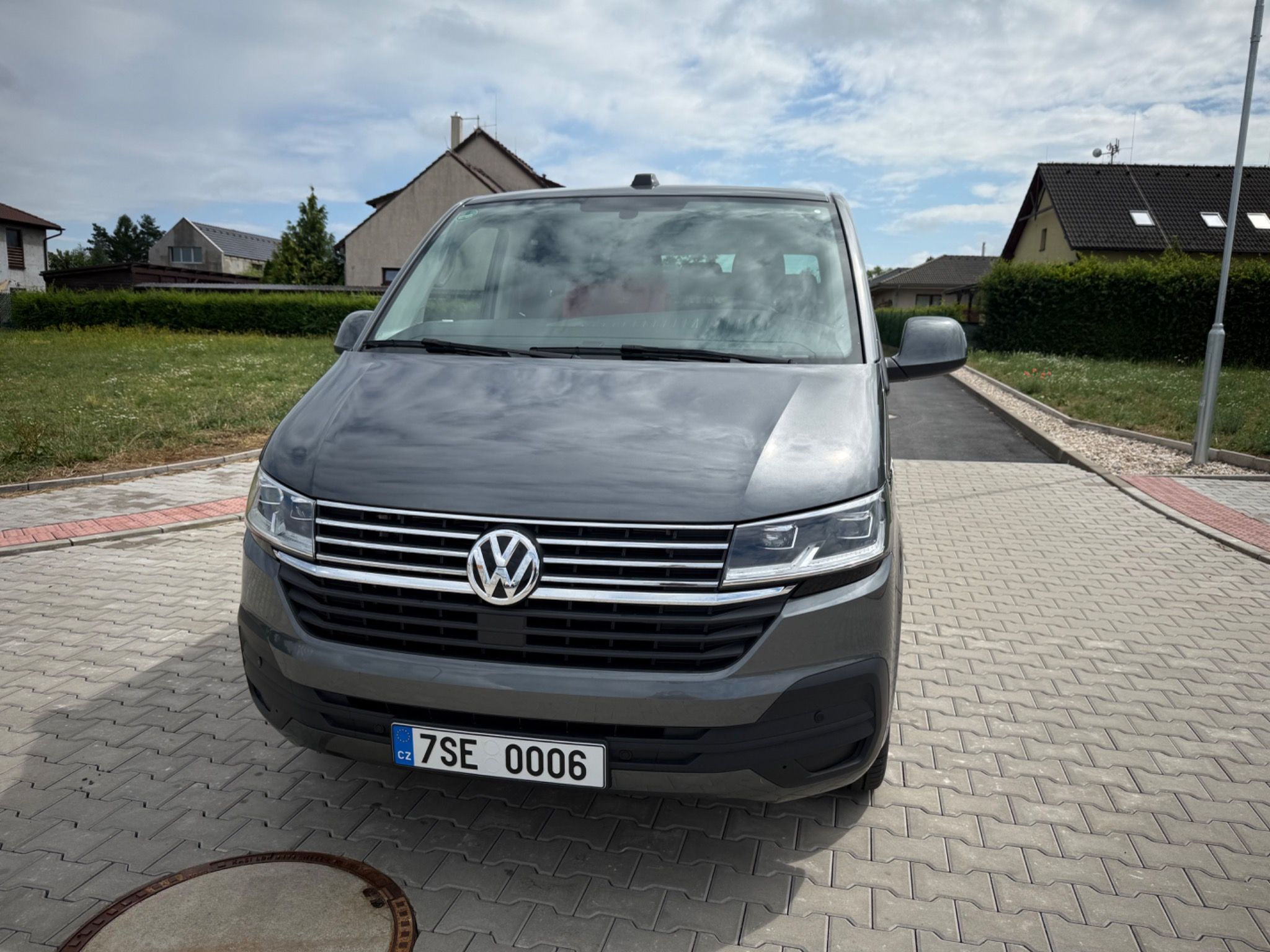 Volkswagen Caravelle, 2.0 TDI 110kw,LED,CZ,29.000km - fotka 3