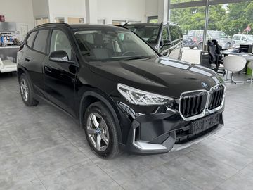 x1 xDrive 25e NAVI LED KAMERA