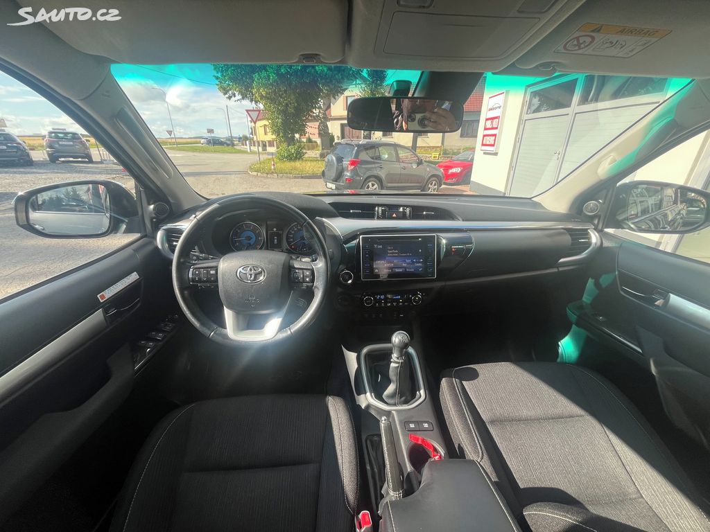 Toyota Hilux, fotka 10