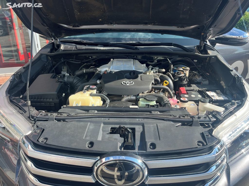 Toyota Hilux, fotka 25