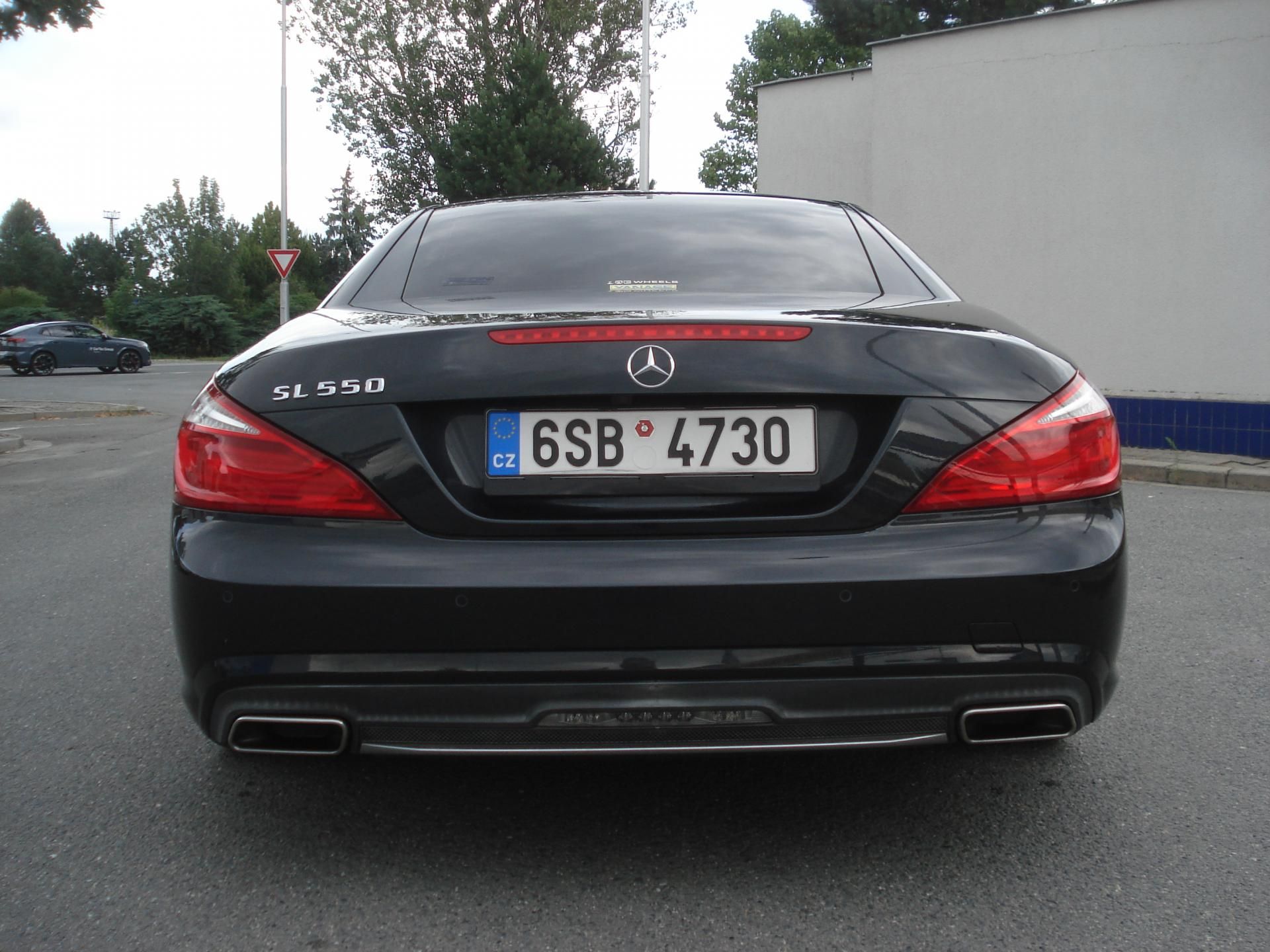 Mercedes-Benz SL, 550 EDITION 1 - fotka 4
