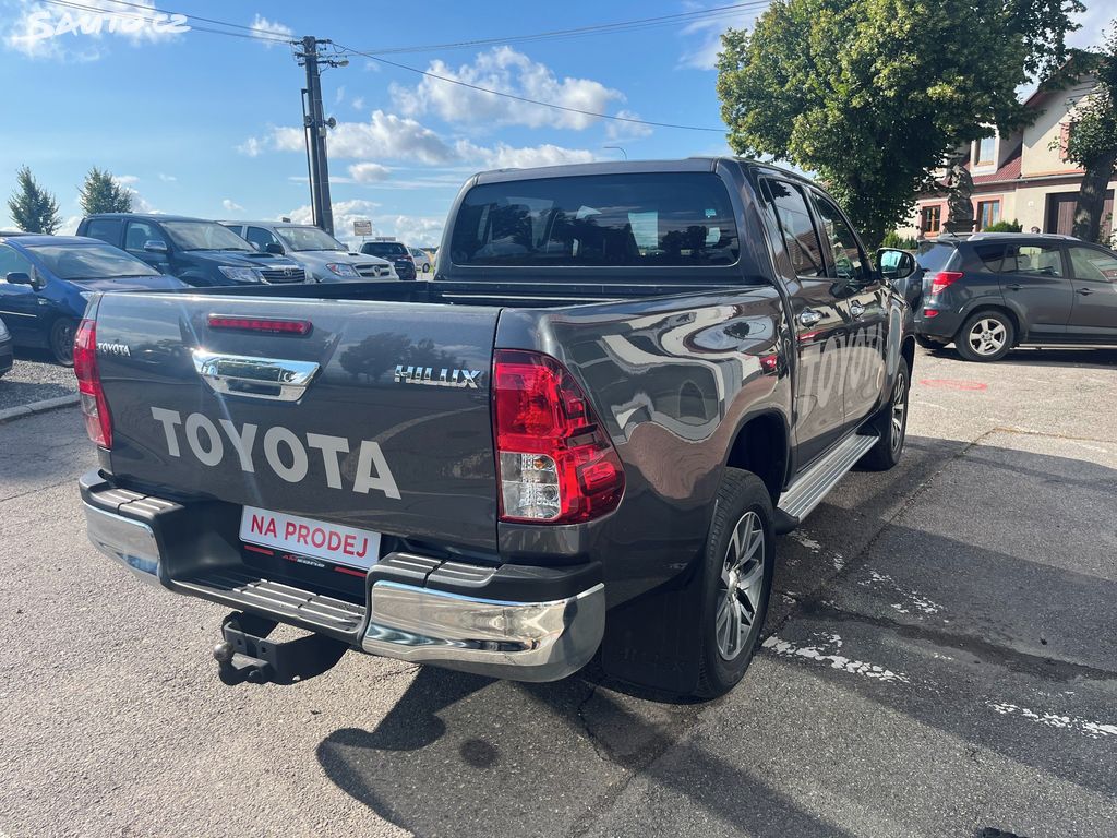 Toyota Hilux, fotka 5