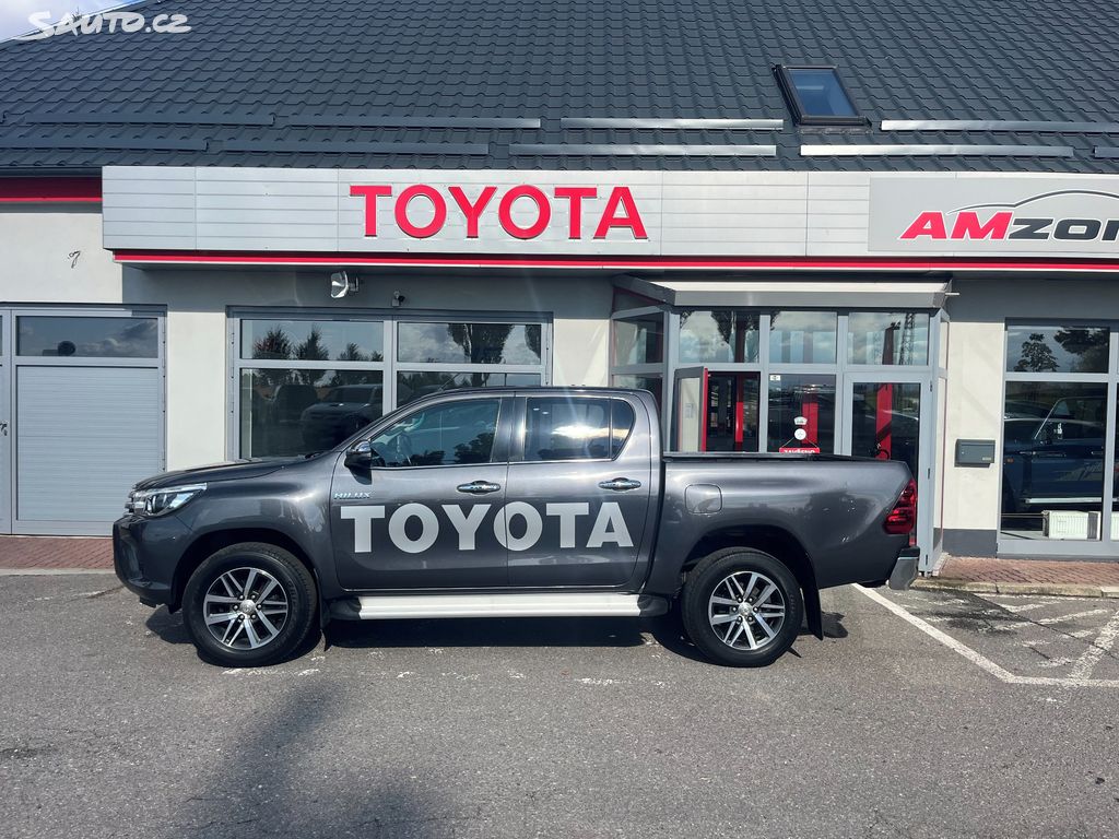 Toyota Hilux, fotka 2