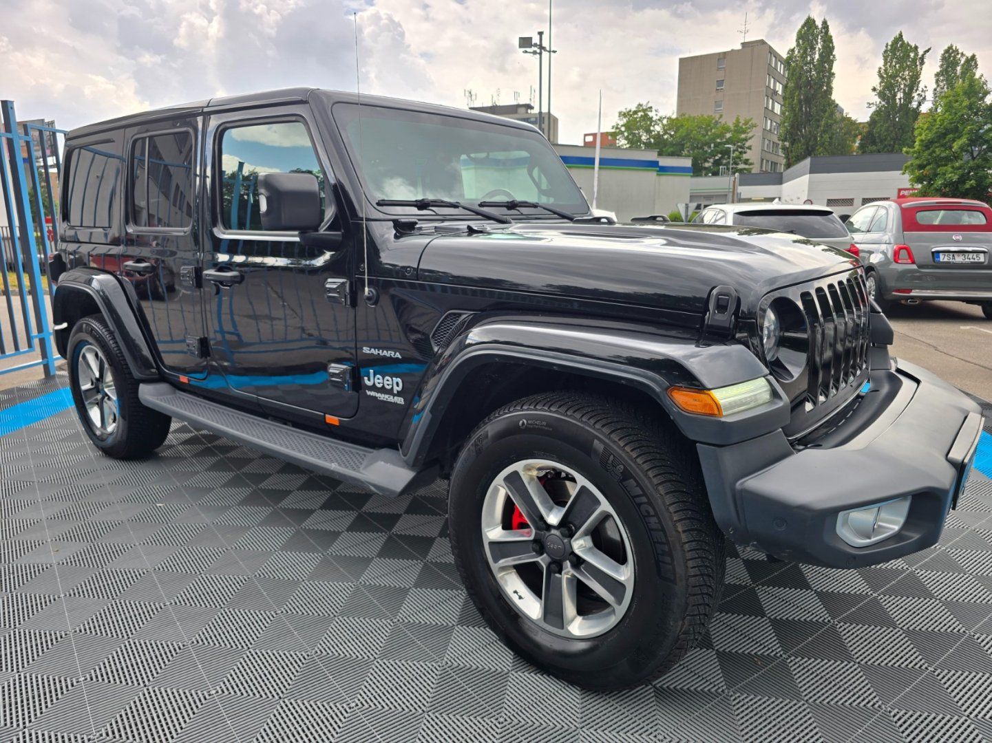 Jeep Wrangler, 2. MAJ/ČR/2.0T/200KW/SAHARA - fotka 4