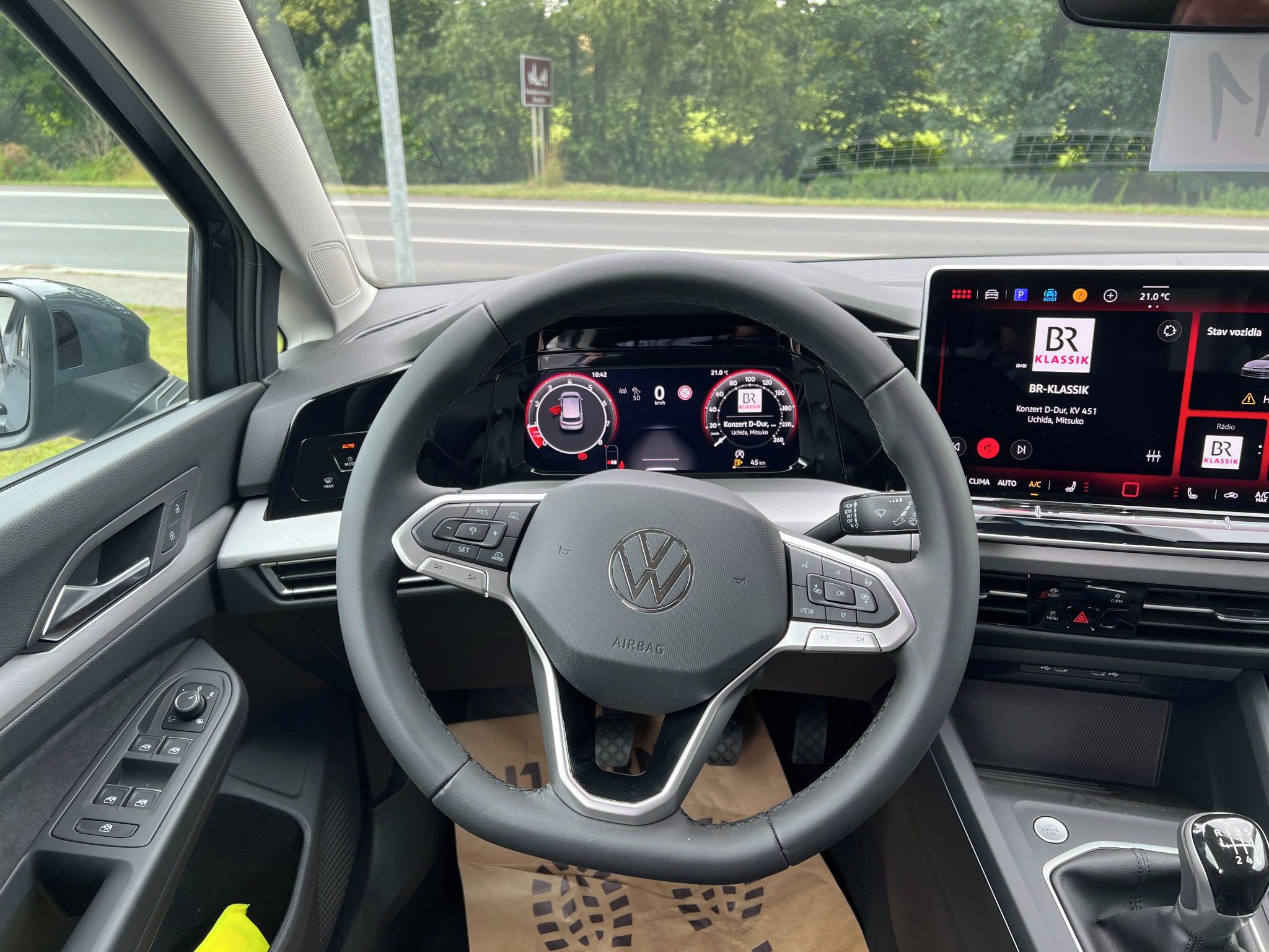 Volkswagen Golf, People 1.5TSi - fotka 6