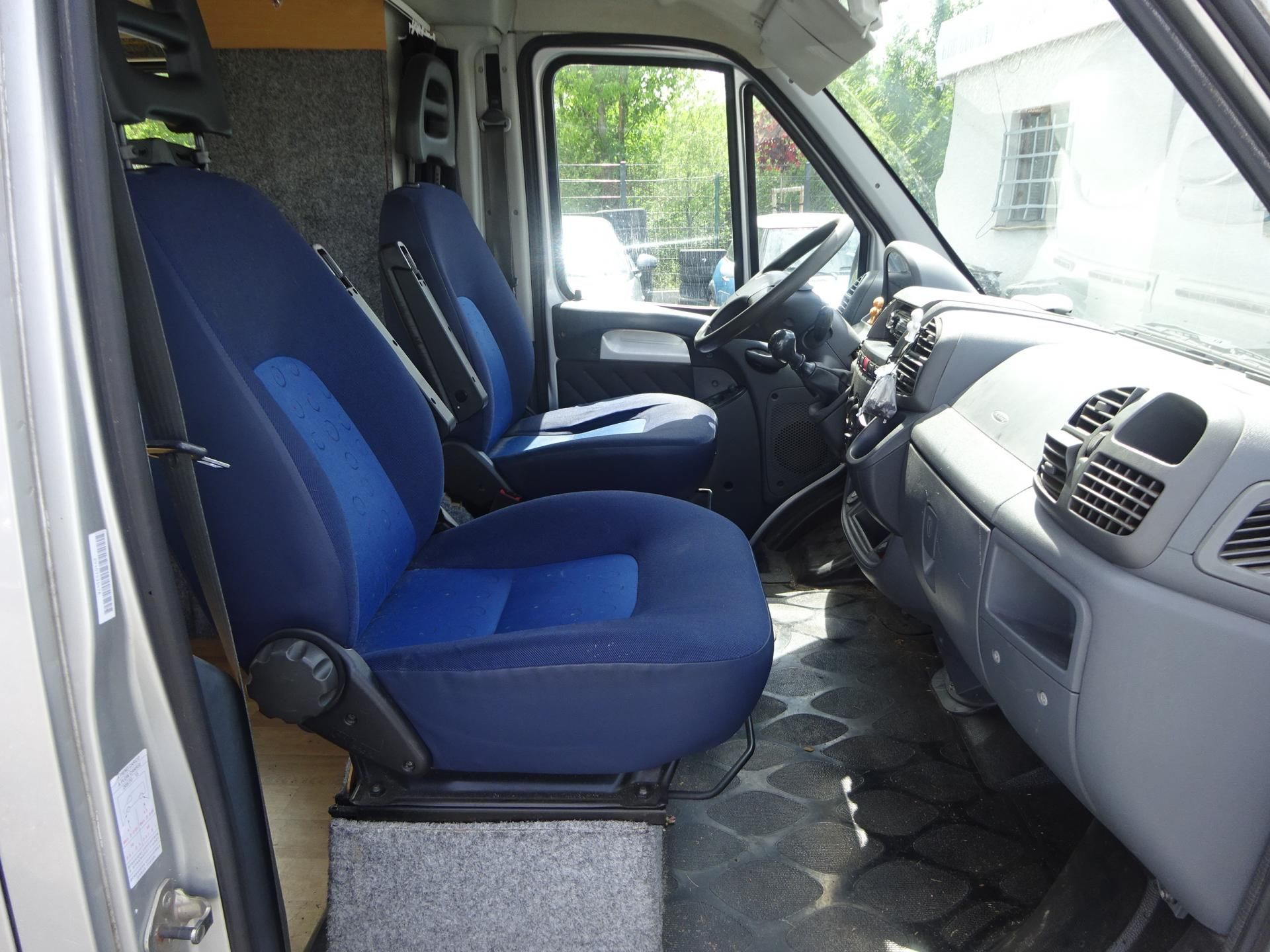 Fiat Ducato, 2.8 JTD 94kW OBYTNÁ VESTAVBA - fotka 6