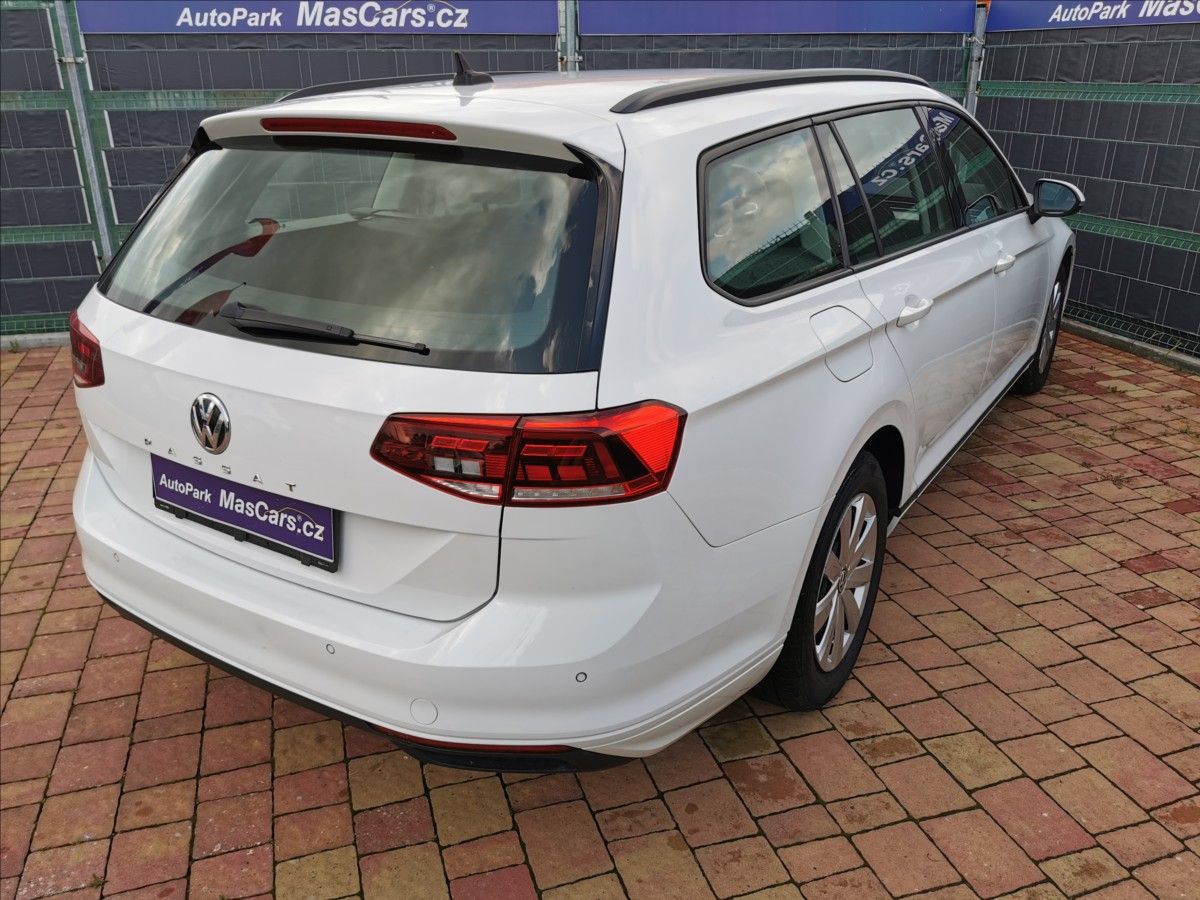 Volkswagen Passat Variant, 2.0 TDI DSG/LED/KAMERA - fotka 6