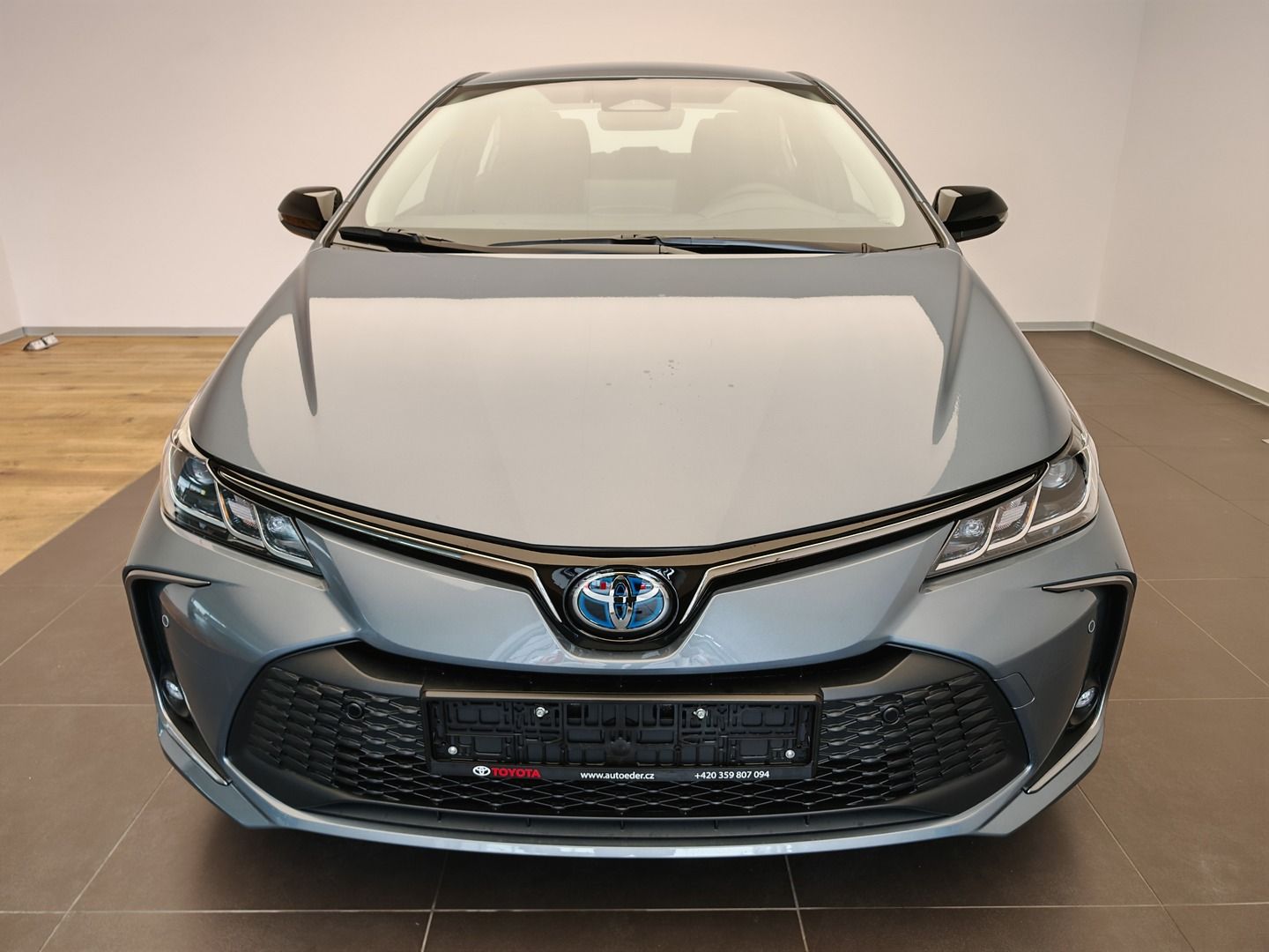 Toyota Corolla, 1.8 Comfort Tech - fotka 2