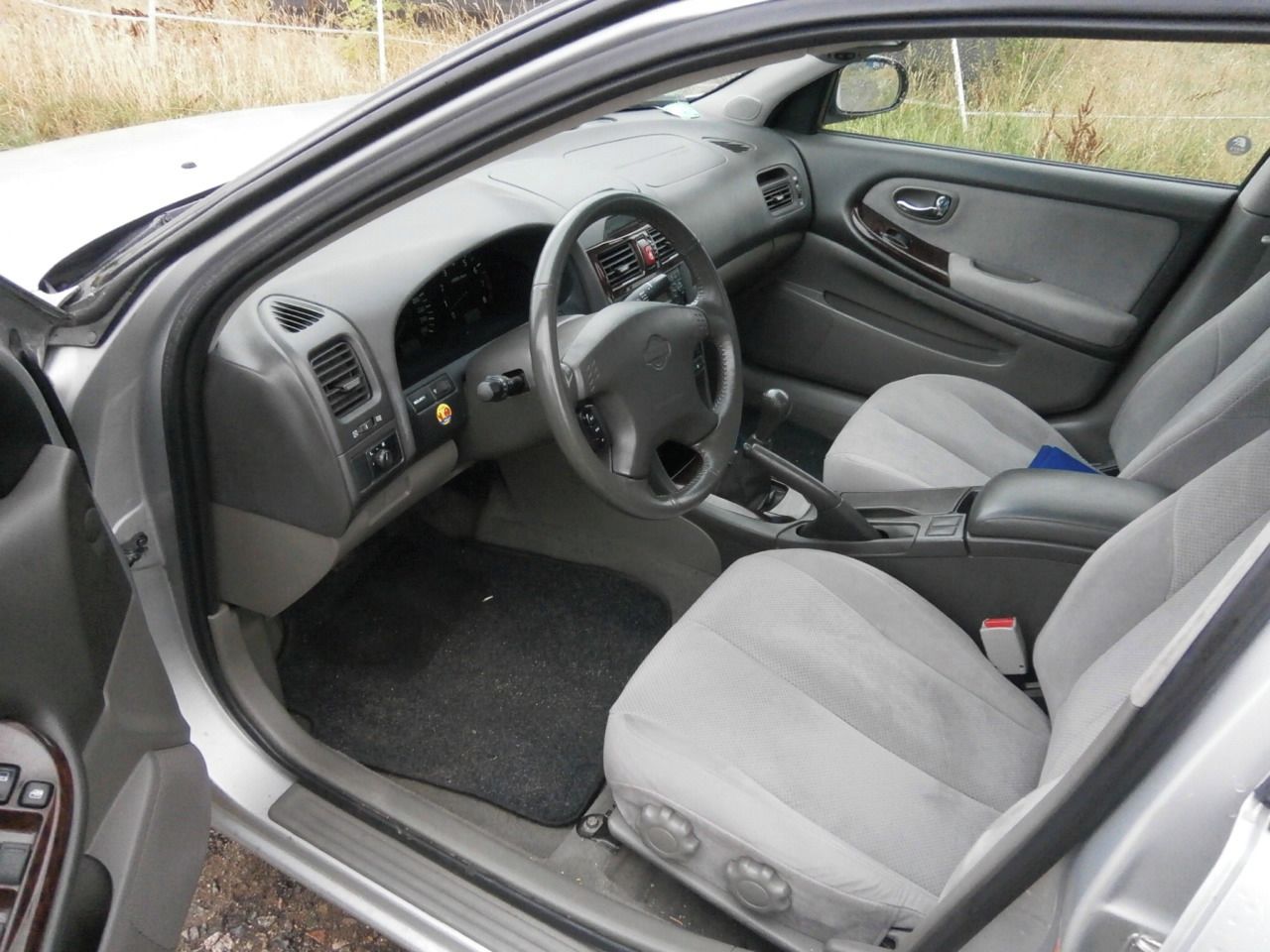 Nissan Maxima, 2,0i V6 JEDINY MAJITEL SERVISK - fotka 4