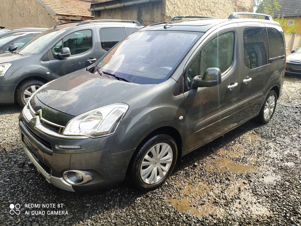 Citroën Berlingo, 1,6 MULTISPACE+PANO+ZÁRUKA KM - fotka 2