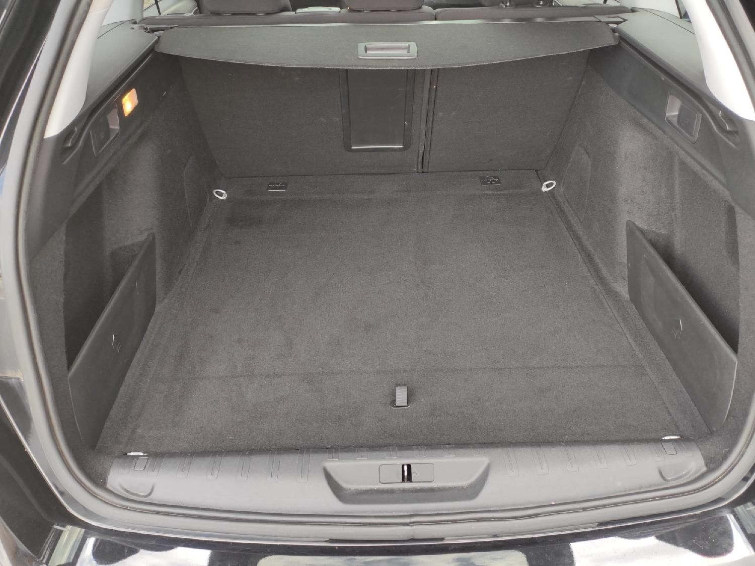 Peugeot 308, SW ALLURE 1.6 HDI AUT6 - fotka 6