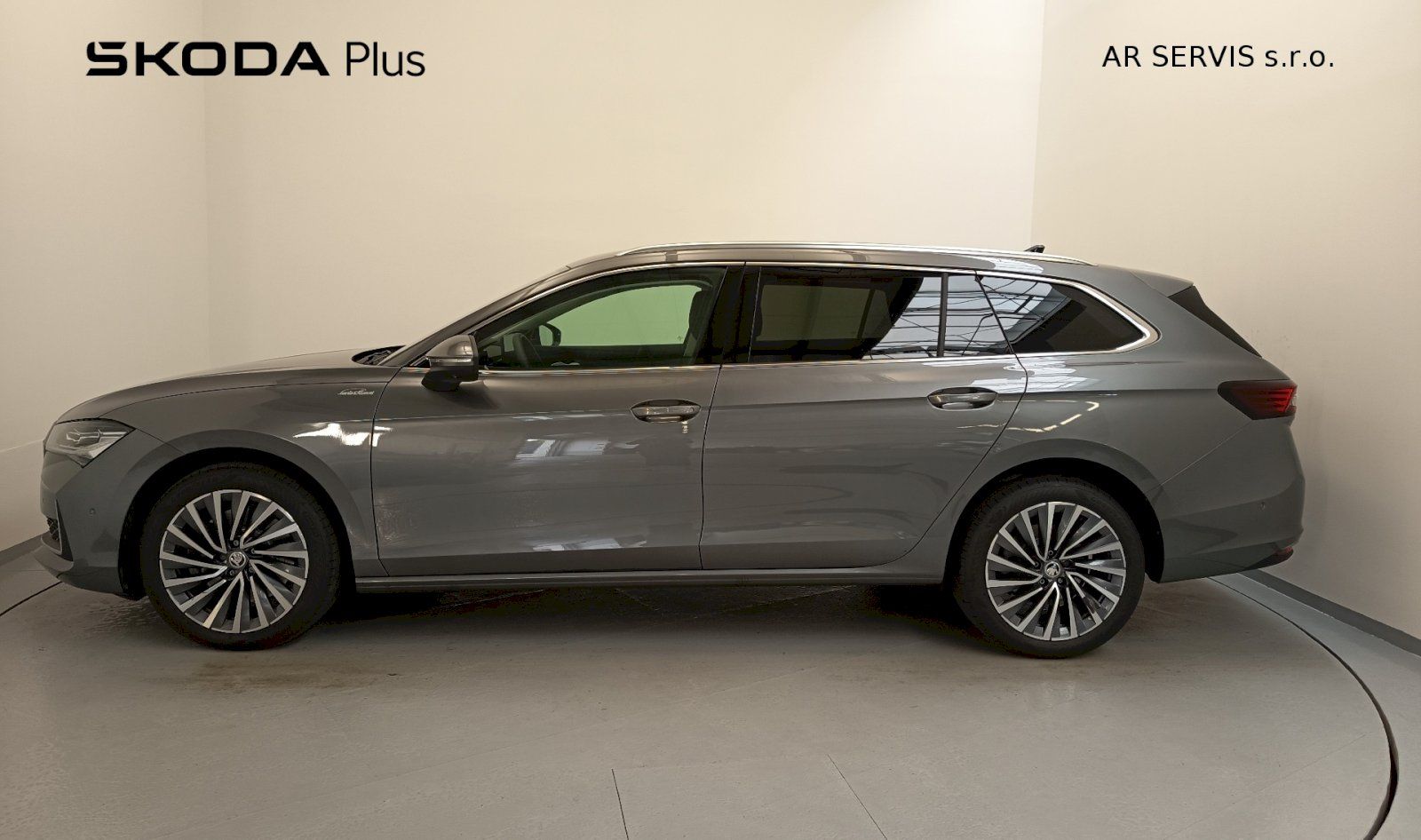 Škoda Superb, L&K Combi, 2.0TDI/ 142kW, 7DSG - fotka 3