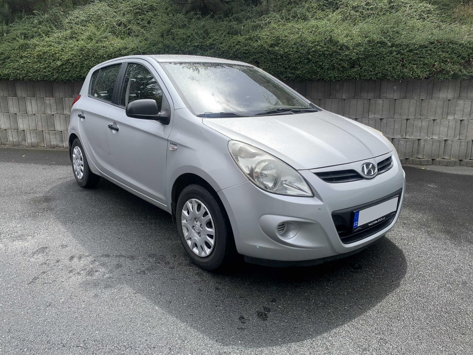 Hyundai i20, 1.25 57 kW NOVÁ STK - fotka 3