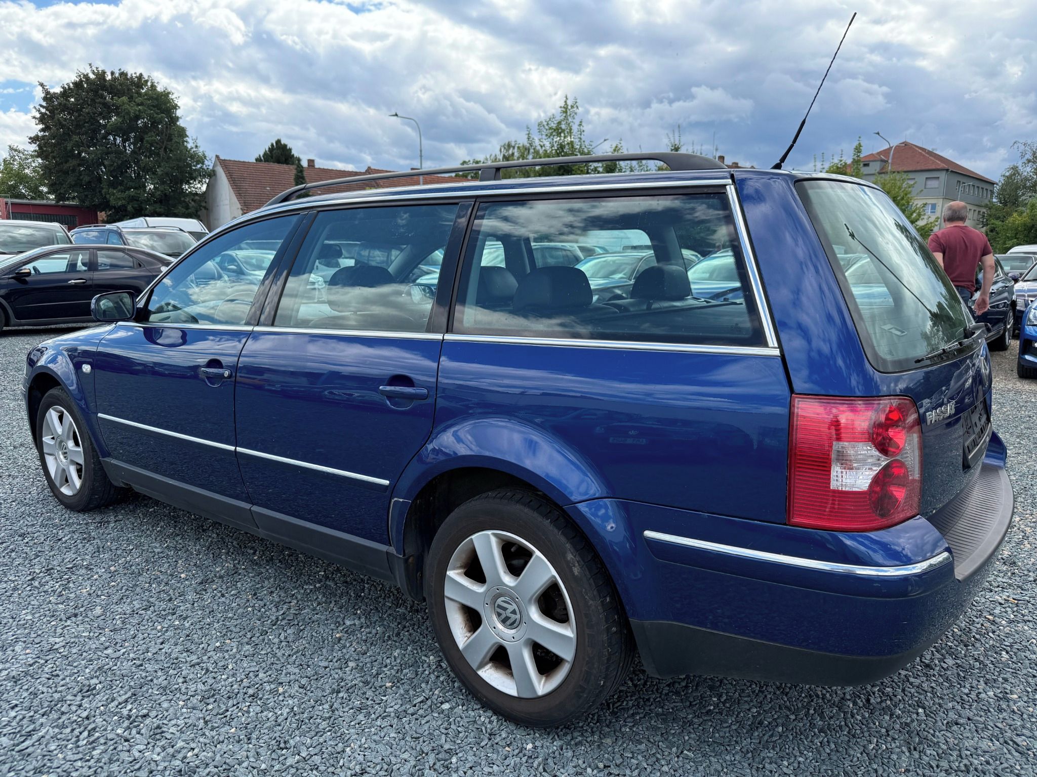 Volkswagen Passat, 2.0i Highline - fotka 5