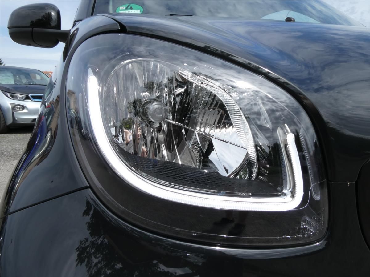 Smart Fortwo, 0,9 i serviska,panorama,PRIME - fotka 5