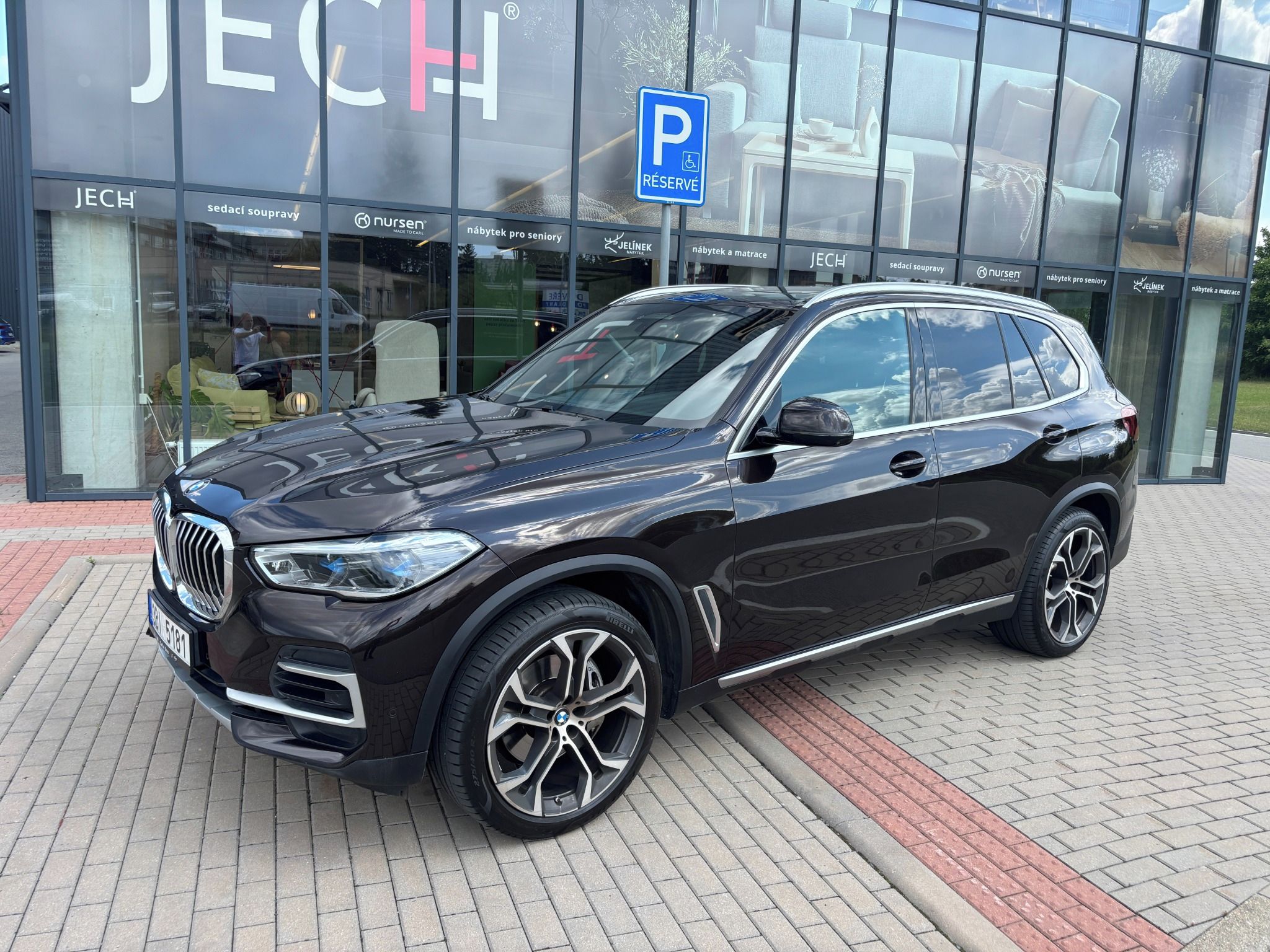 BMW X5, 3.0D 210kW Head-up odp. DPH