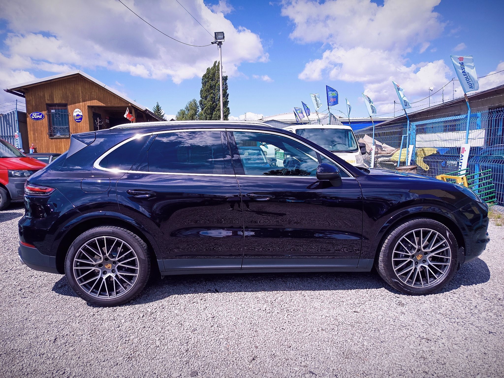 Porsche Cayenne, 3,0i V6 24V. Elll ČR - fotka 6