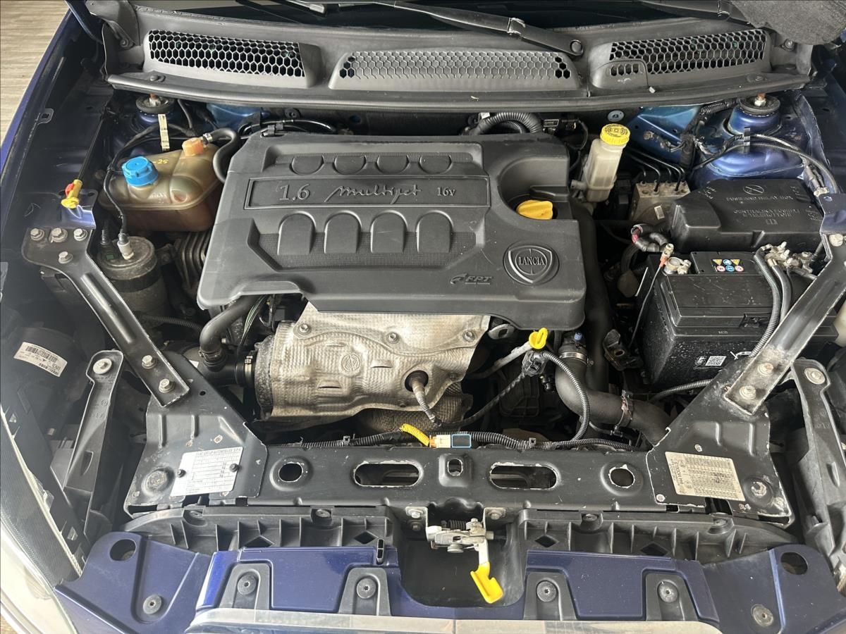 Lancia Delta, 1,6JTD*Automat*KLima*LED* - fotka 6