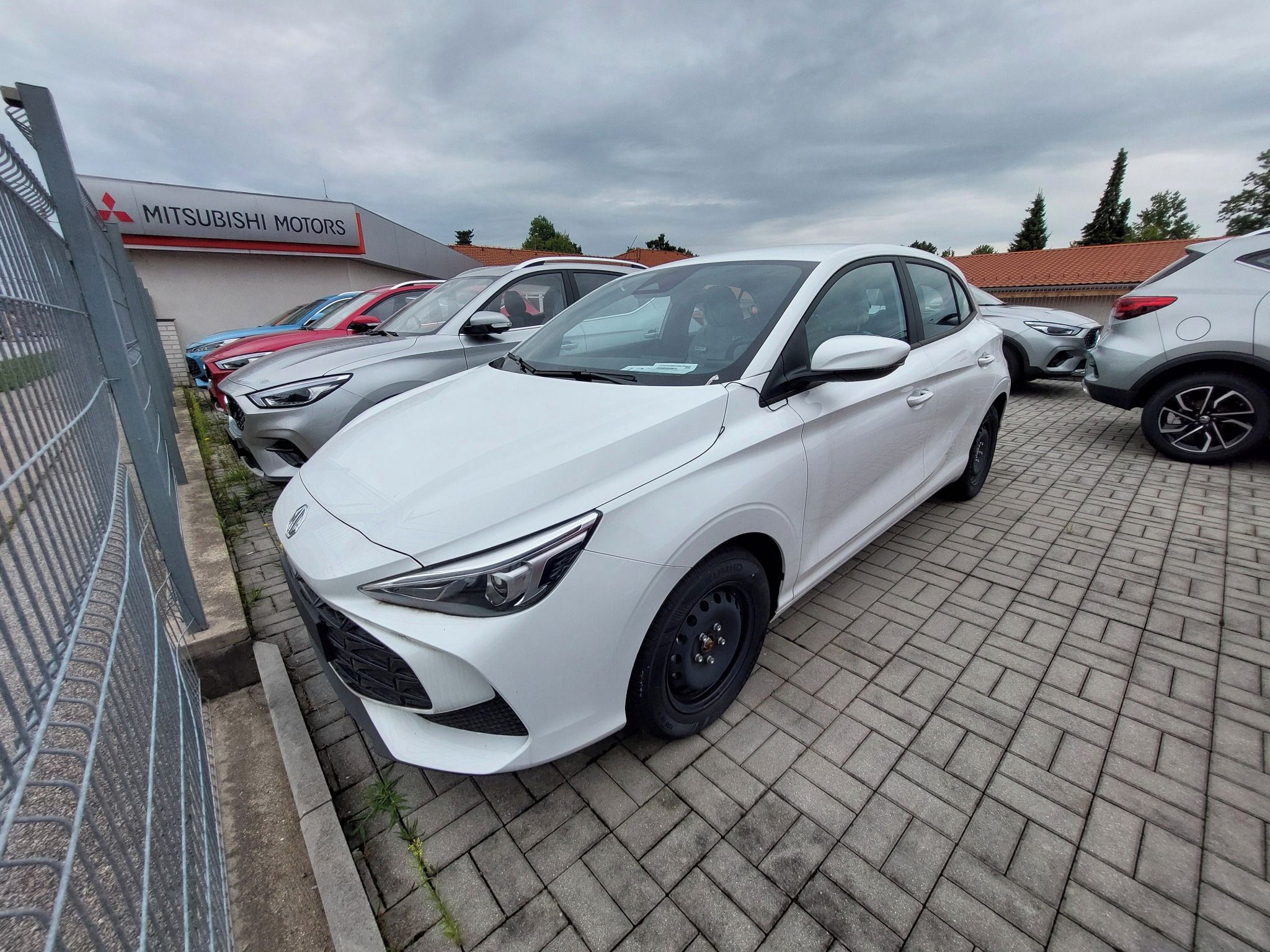 MG MG3, ESSENTIAL 1.5L