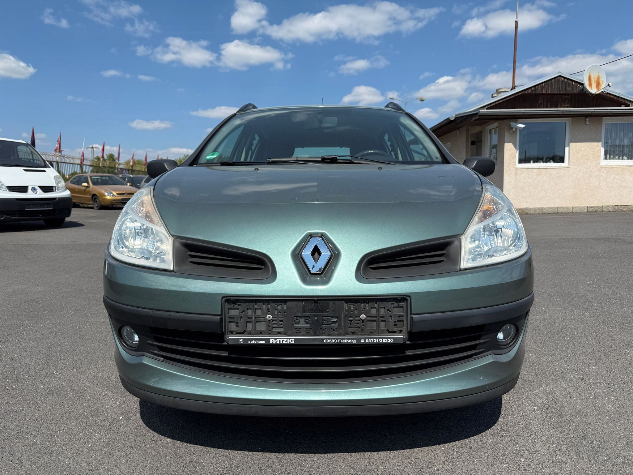 Renault Clio, 1.2 i - fotka 2
