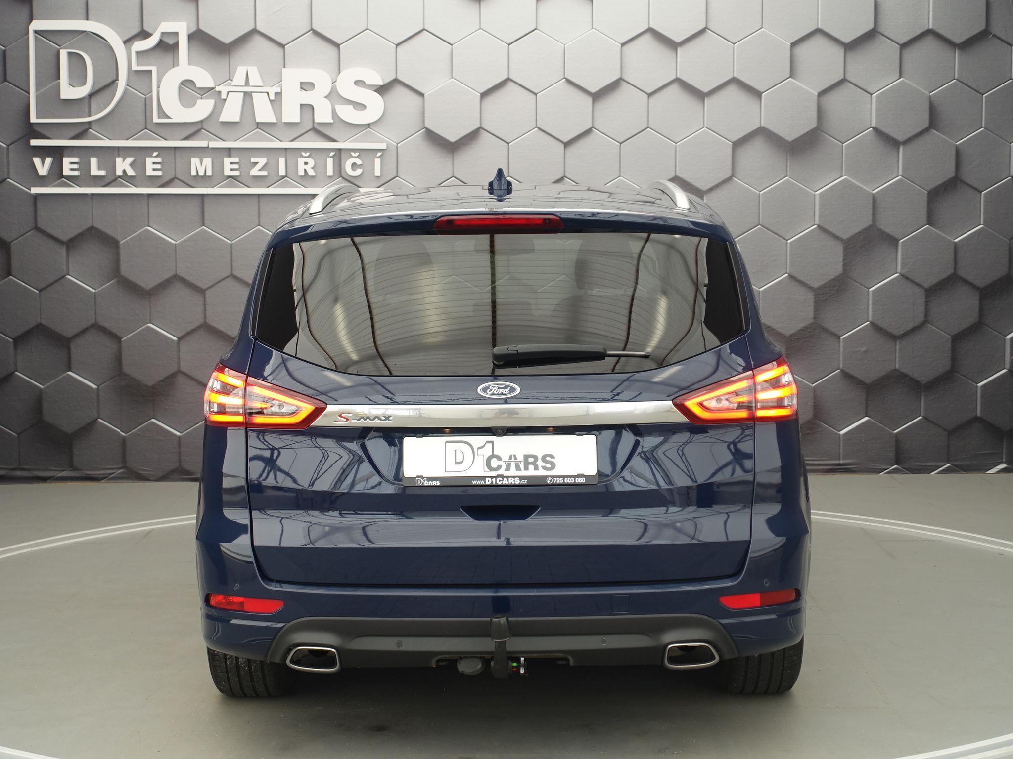 Ford S-MAX, 140 kW, Titanium, tažné, LED - fotka 4