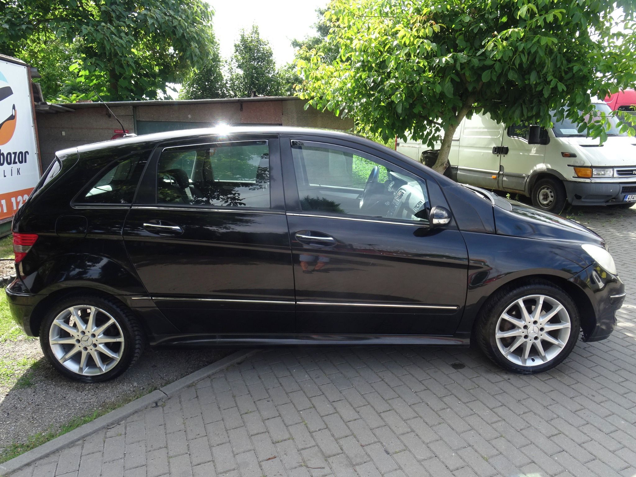 Mercedes-Benz Třídy B, 180 CDI - fotka 4