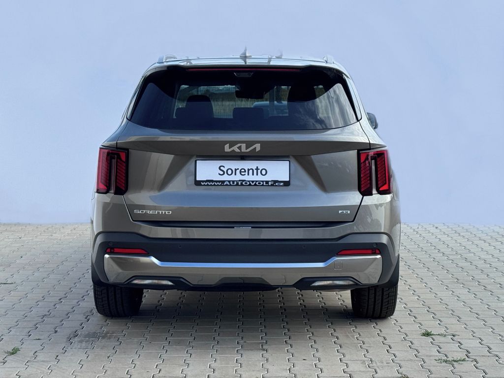Kia Sorento, TOP 2,2 CRDi 143kW/194k, 4x4 - fotka 5