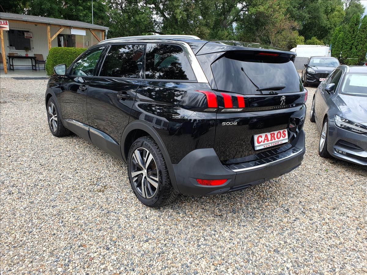 Peugeot 5008, 1,5 HDI,96kw,Allure,7míst,navi - fotka 5