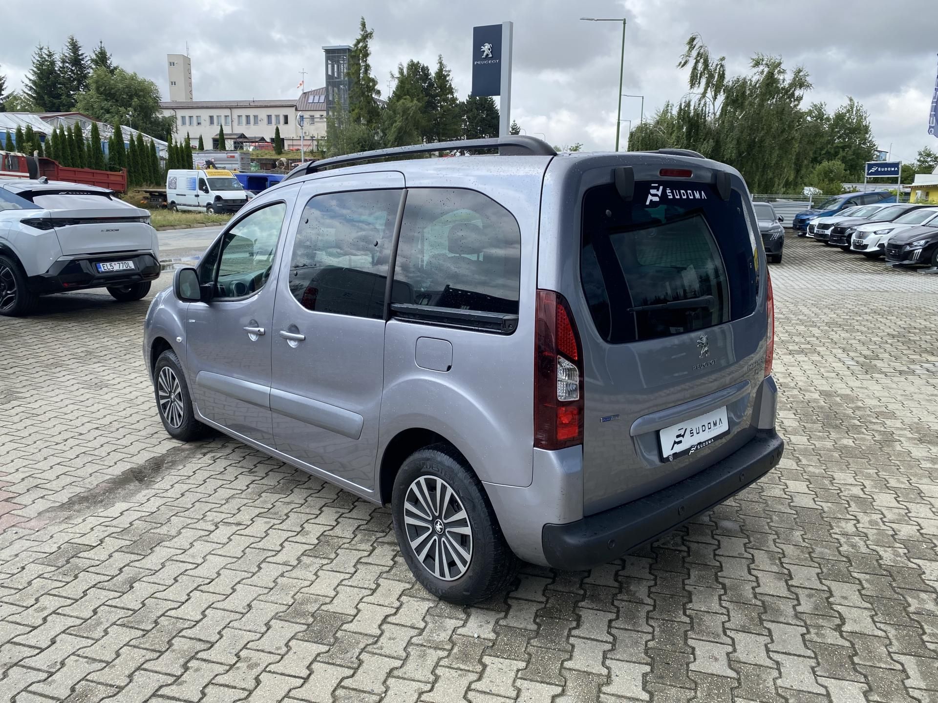 Peugeot Partner Tepee, 1,2 ACTIVE 110k MAN 5 - fotka 6