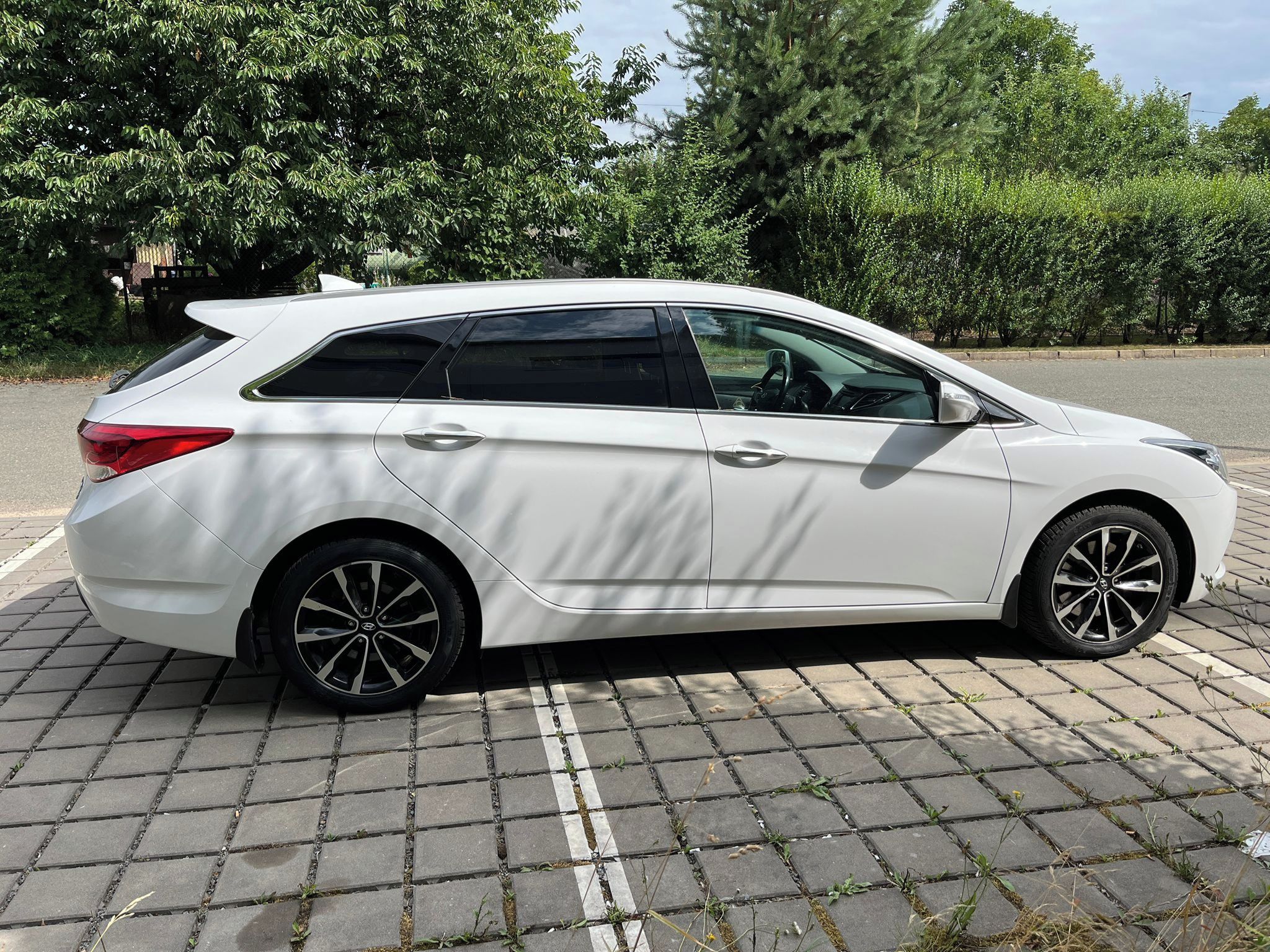 Hyundai i40, 1.7 CRDI 104kW, NOVÉ V ČR, DPH - fotka 5